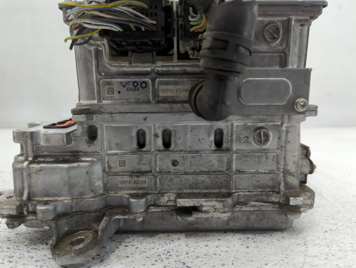 2013-2018 Ford C-Max Hybrid DC Synergy Drive Power Inverter P/N:FM58-7B012-YB Fits Fits 2013 2014 2015 2016 2017 2018 OEM Us