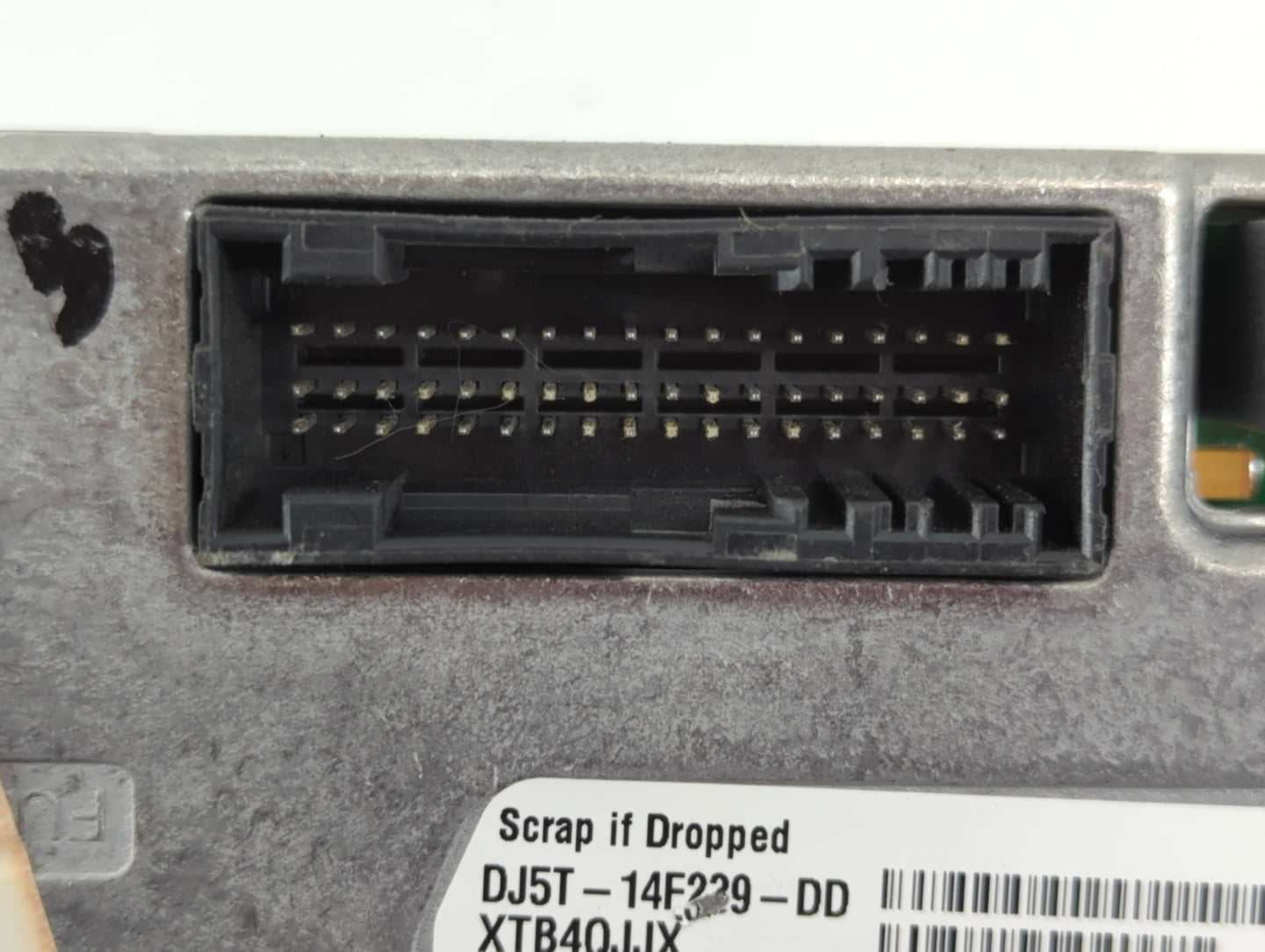 2015 Ford C-Max PCM Engine Control Computer ECU ECM PCU OEM P/N:DJ5T-14F329-DD Fits Fits 2016 2017 OEM Used Auto Parts - Oem