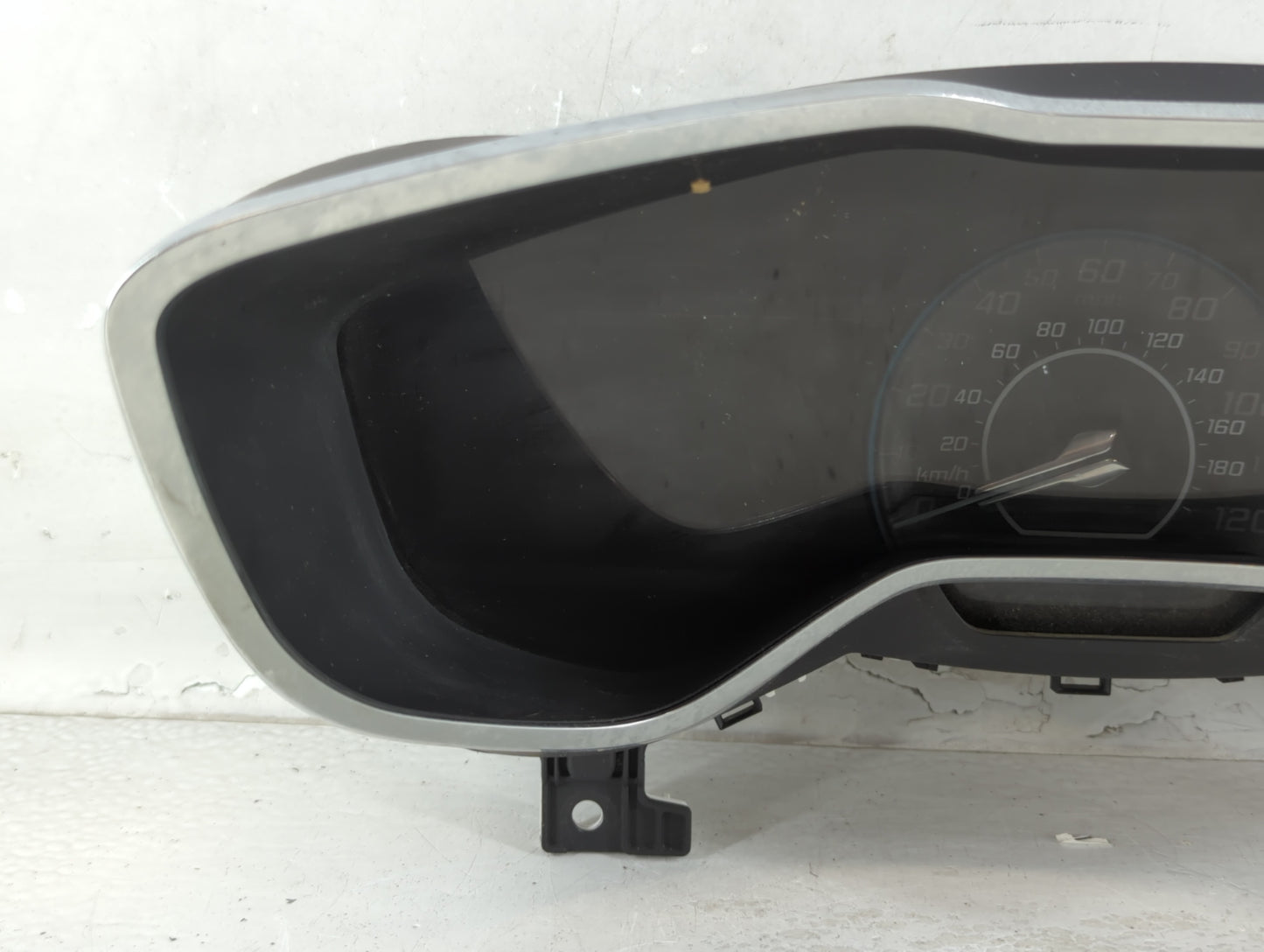 2015-2018 Ford C-Max Instrument Cluster Speedometer Gauges Fits Fits 2015 2016 2017 2018 OEM Used Auto Parts - Oemusedautopa