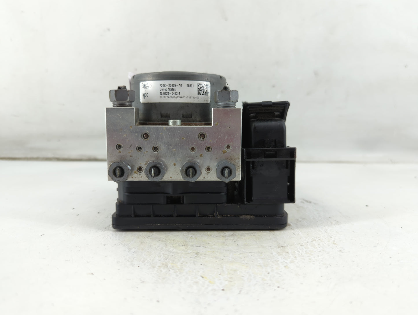 2015-2018 Ford Edge ABS Pump Control Module Replacement P/N:F2GC-2C405-AG Fits Fits 2015 2016 2017 2018 OEM Used Auto Parts 