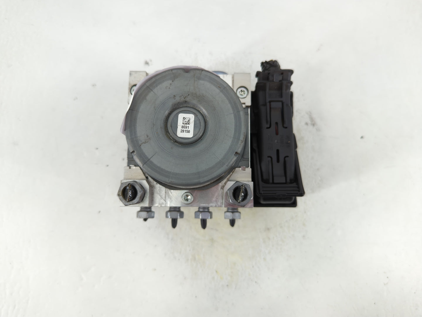 2015-2018 Ford Edge ABS Pump Control Module Replacement P/N:F2GC-2C405-AG Fits Fits 2015 2016 2017 2018 OEM Used Auto Parts 