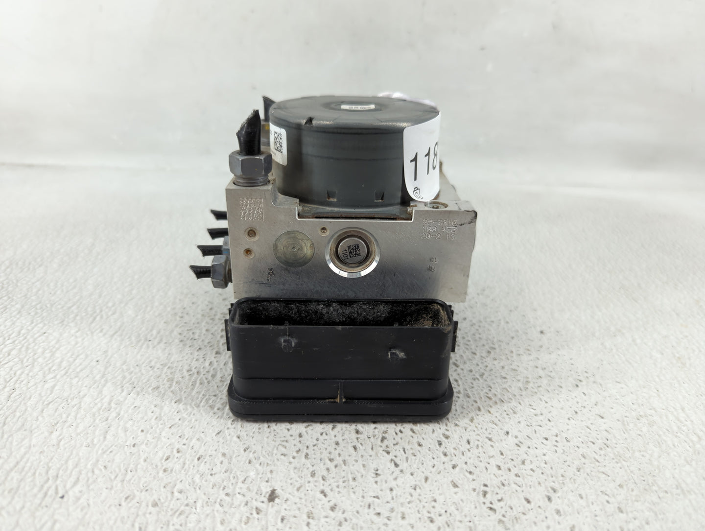2015-2018 Ford Edge ABS Pump Control Module Replacement P/N:F2GC-2C405-AF Fits Fits 2015 2016 2017 2018 OEM Used Auto Parts 