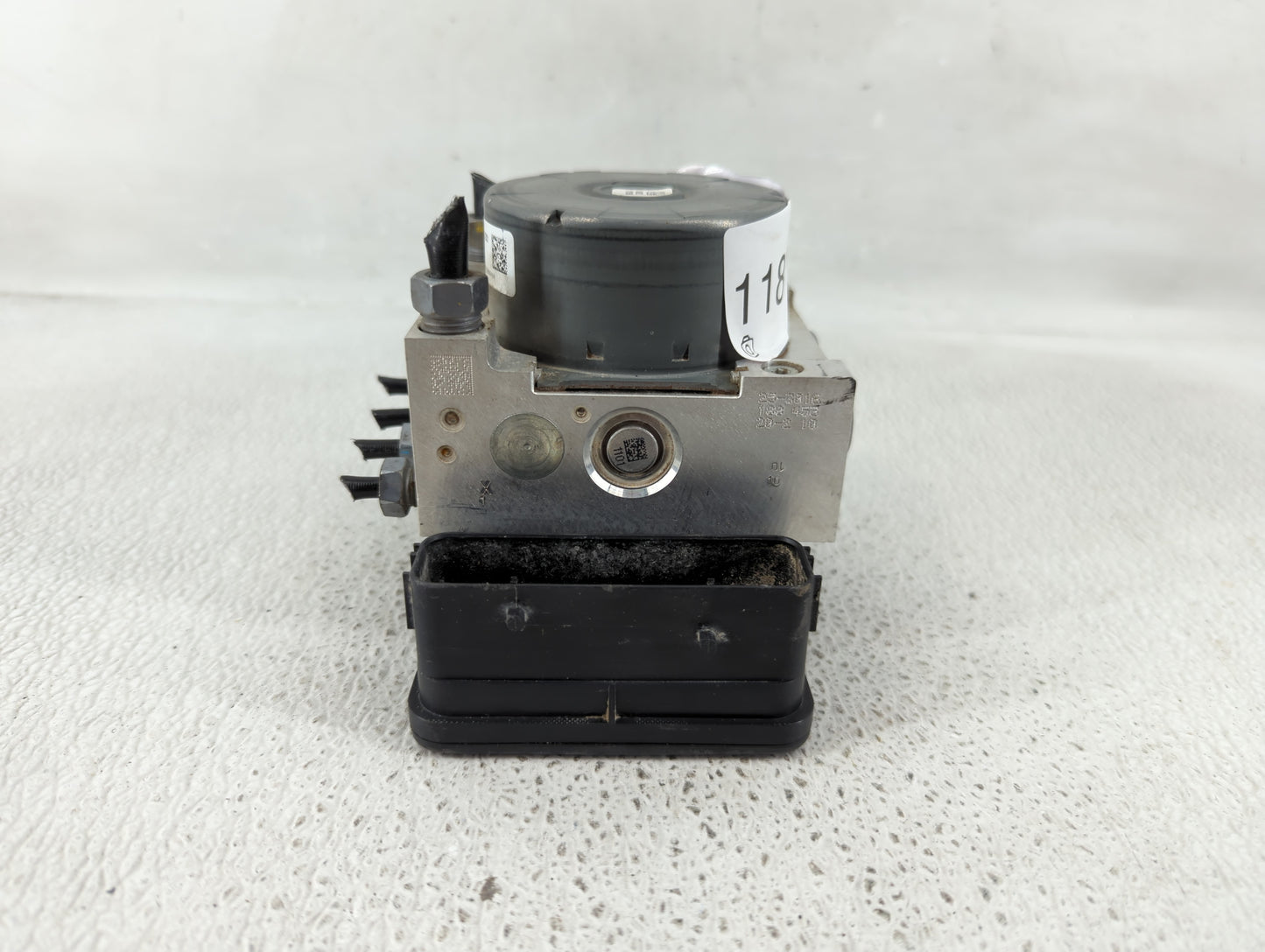 2015-2018 Ford Edge ABS Pump Control Module Replacement P/N:F2GC-2C405-AF Fits Fits 2015 2016 2017 2018 OEM Used Auto Parts 