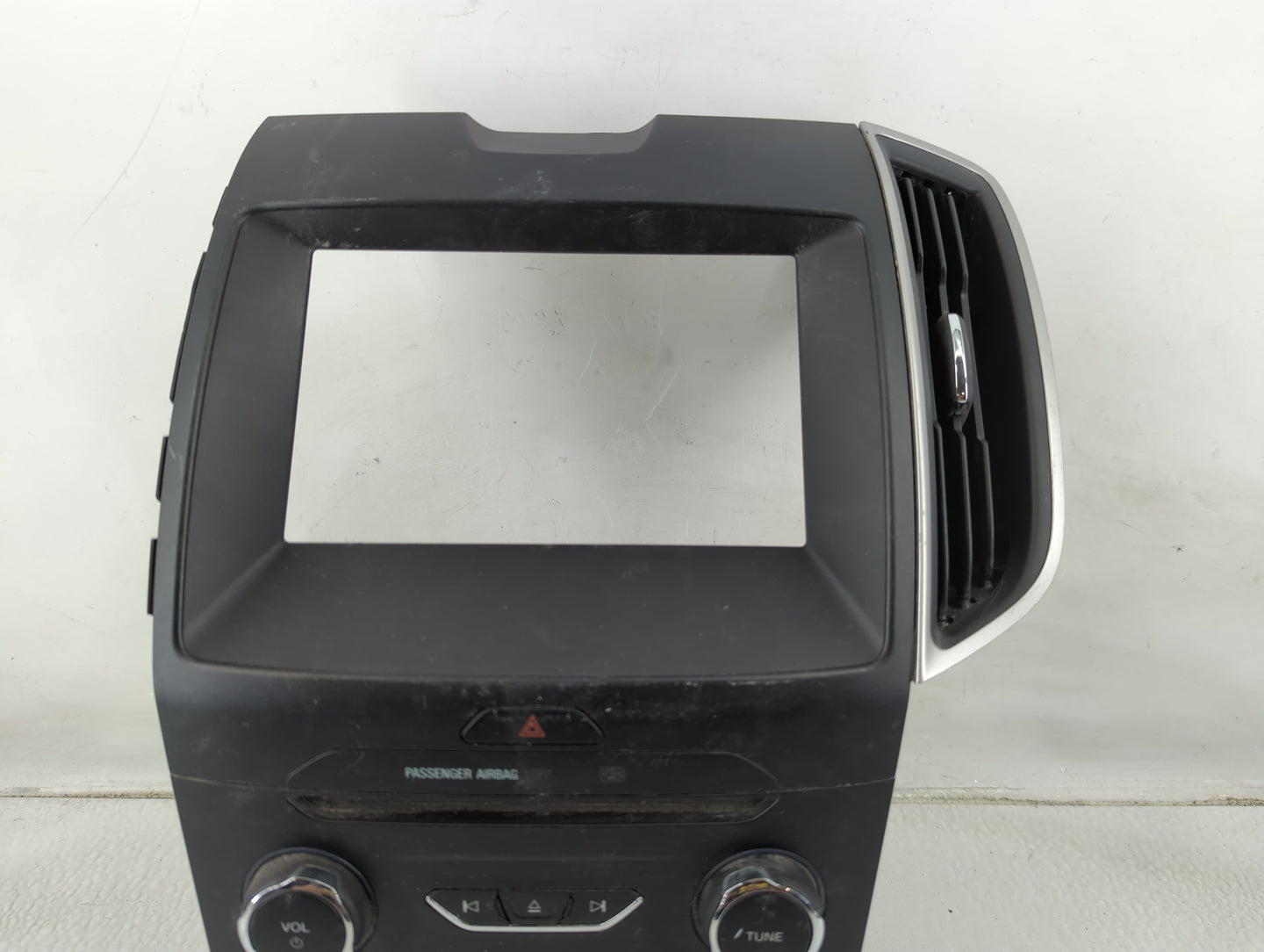2015-2018 Ford Edge Radio Control Panel - Oemusedautoparts1.com