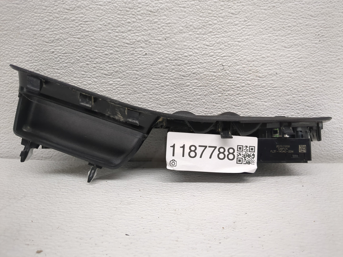 2015-2016 Ford Edge Master Power Window Switch Replacement Driver Side Left P/N:FT4B 14A564 Fits OEM Used Auto Parts - Oemus