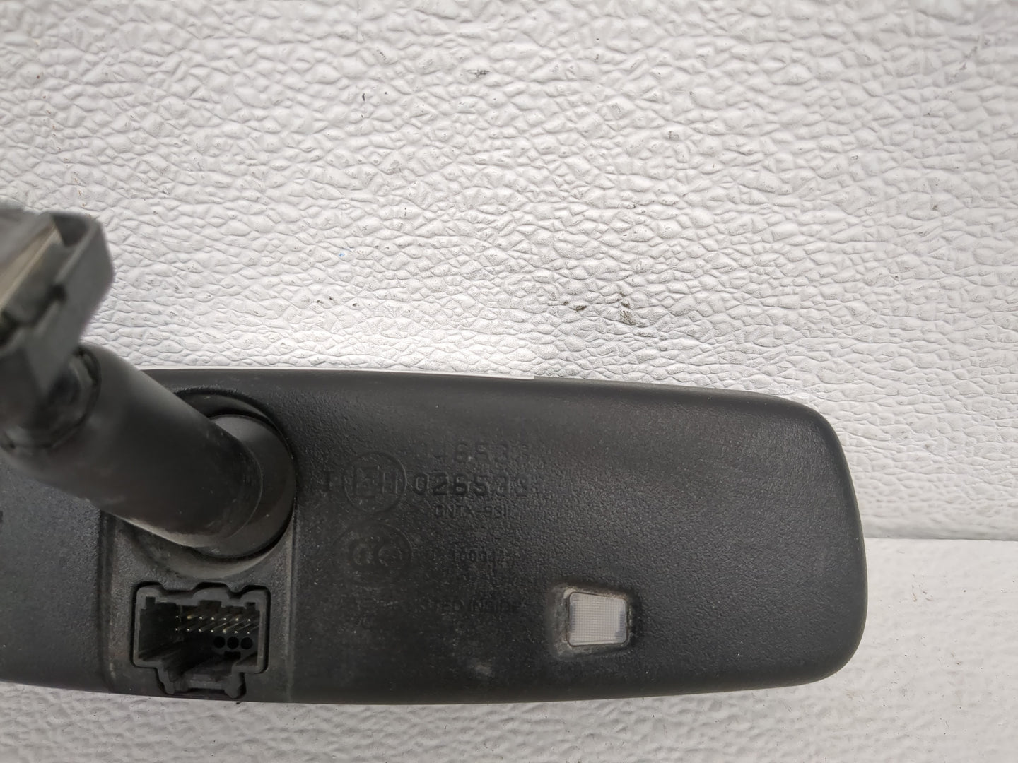 2007-2020 Ford Edge Interior Rear View Mirror Replacement OEM P/N:E11026533 Fits OEM Used Auto Parts - Oemusedautoparts1.com