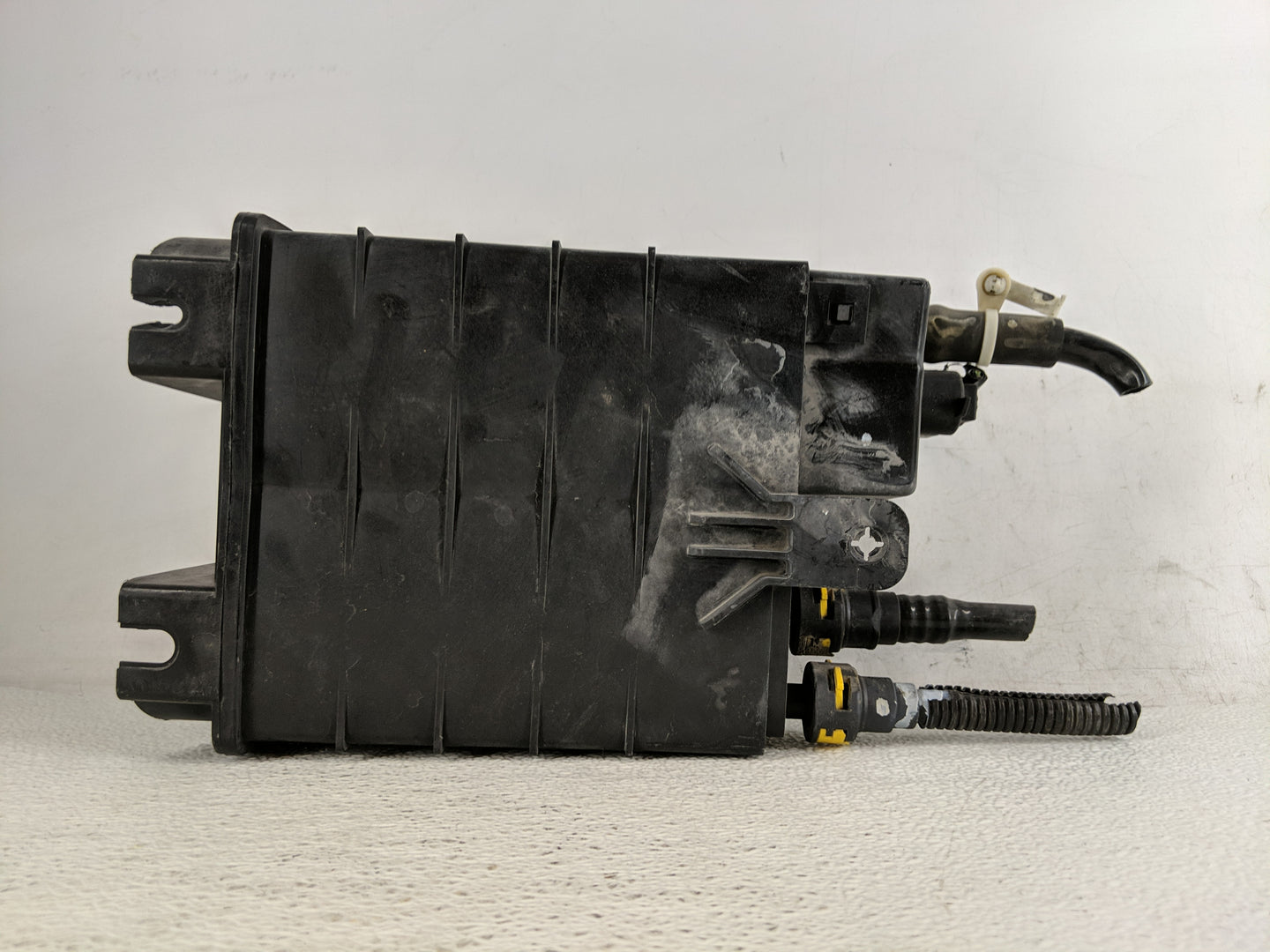 2015 Ford Edge Fuel Vapor Charcoal Canister - Oemusedautoparts1.com