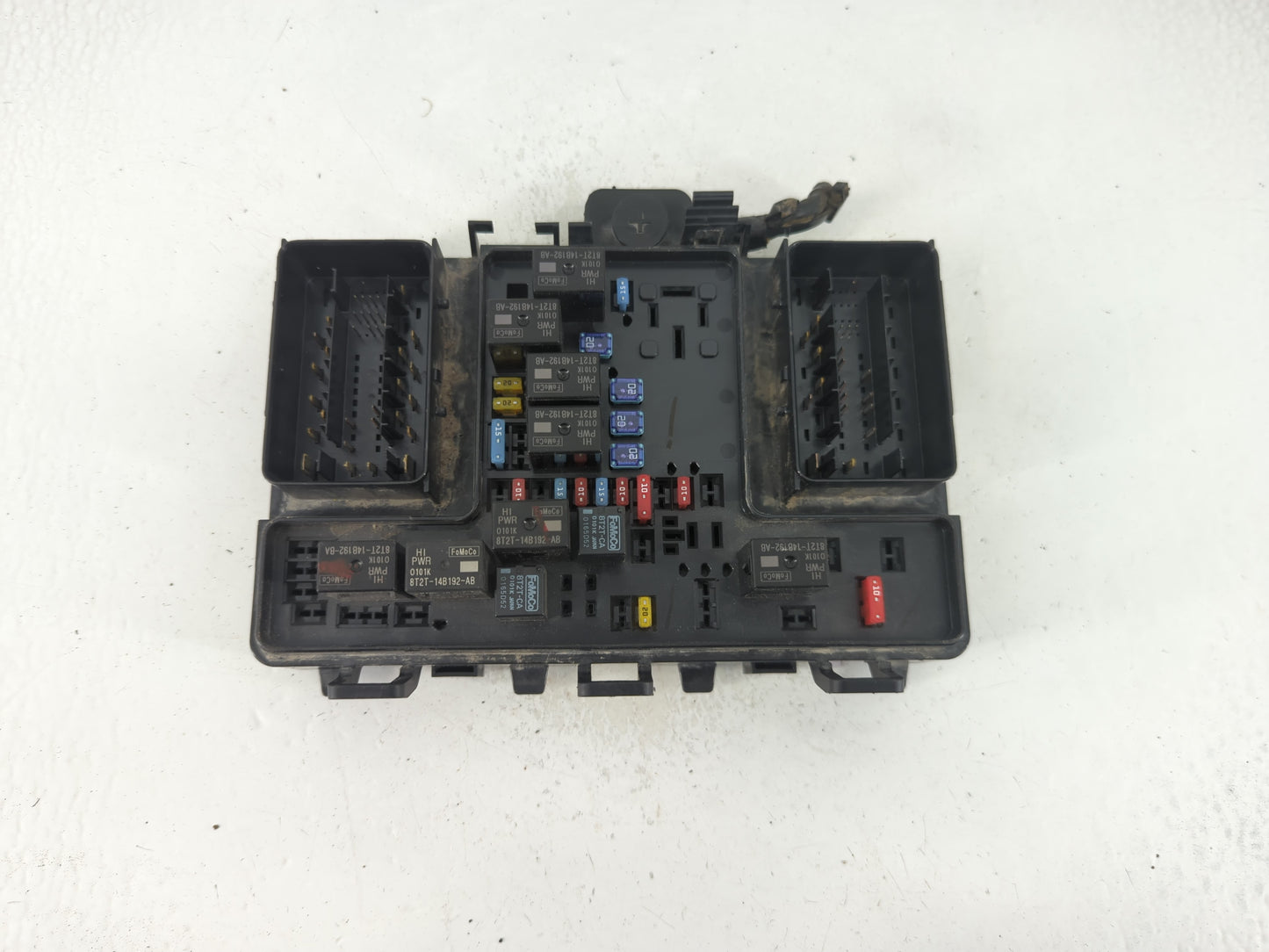2015-2018 Ford Edge Fusebox Fuse Box Panel Relay Module P/N:G2GT14A075AA Fits Fits 2015 2016 2017 2018 OEM Used Auto Parts -