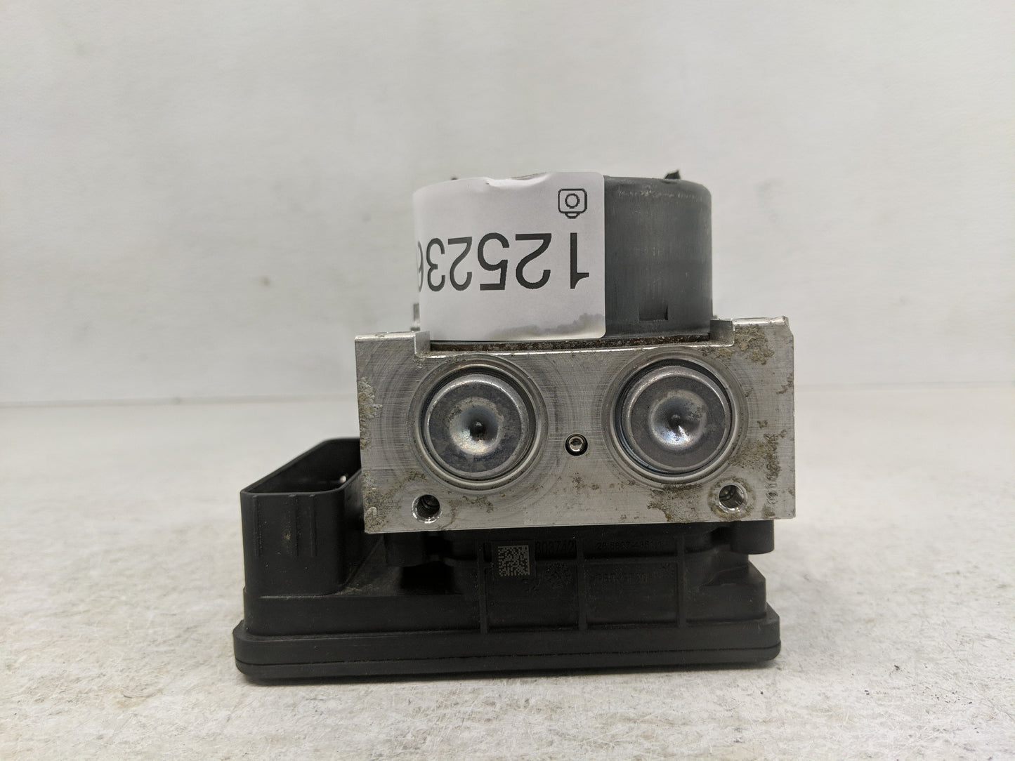 2015-2018 Ford Edge ABS Pump Control Module Replacement P/N:F2GC-2C405-BG Fits Fits 2015 2016 2017 2018 OEM Used Auto Parts 