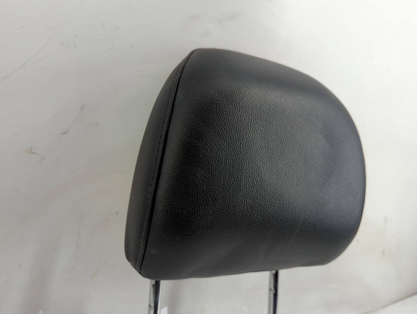 2015-2020 Ford Edge Headrest Head Rest Front Driver Passenger Seat Fits Fits 2015 2016 2017 2018 2019 2020 OEM Used Auto Par