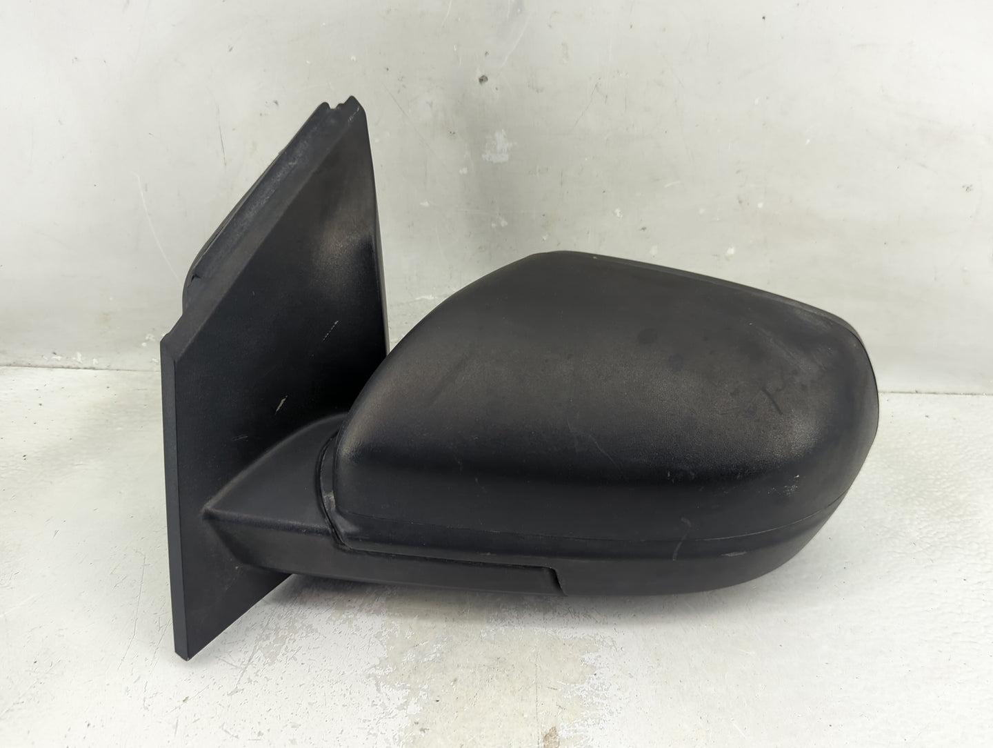 2015-2018 Ford Edge Driver Side View Mirror - Left Door Mirror OEM Used - Oemusedautoparts1.com