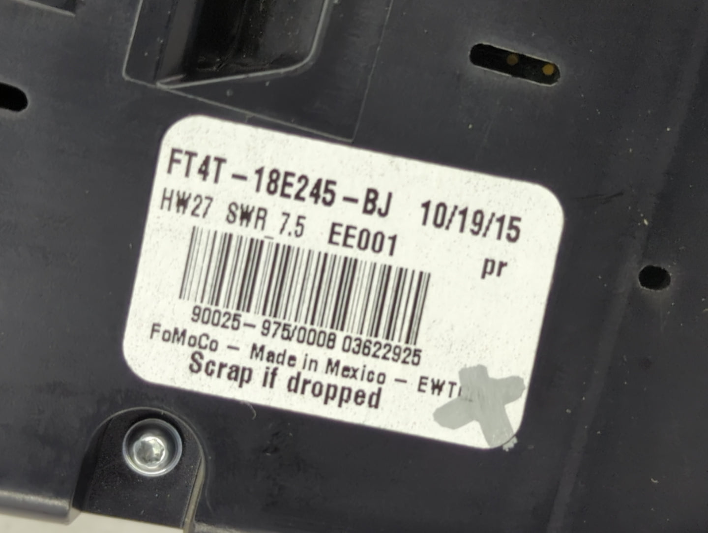2015-2018 Ford Edge Radio AM FM Cd Player Receiver Replacement P/N:FT4T-18E245-BJ Fits Fits 2015 2016 2017 2018 OEM Used Aut