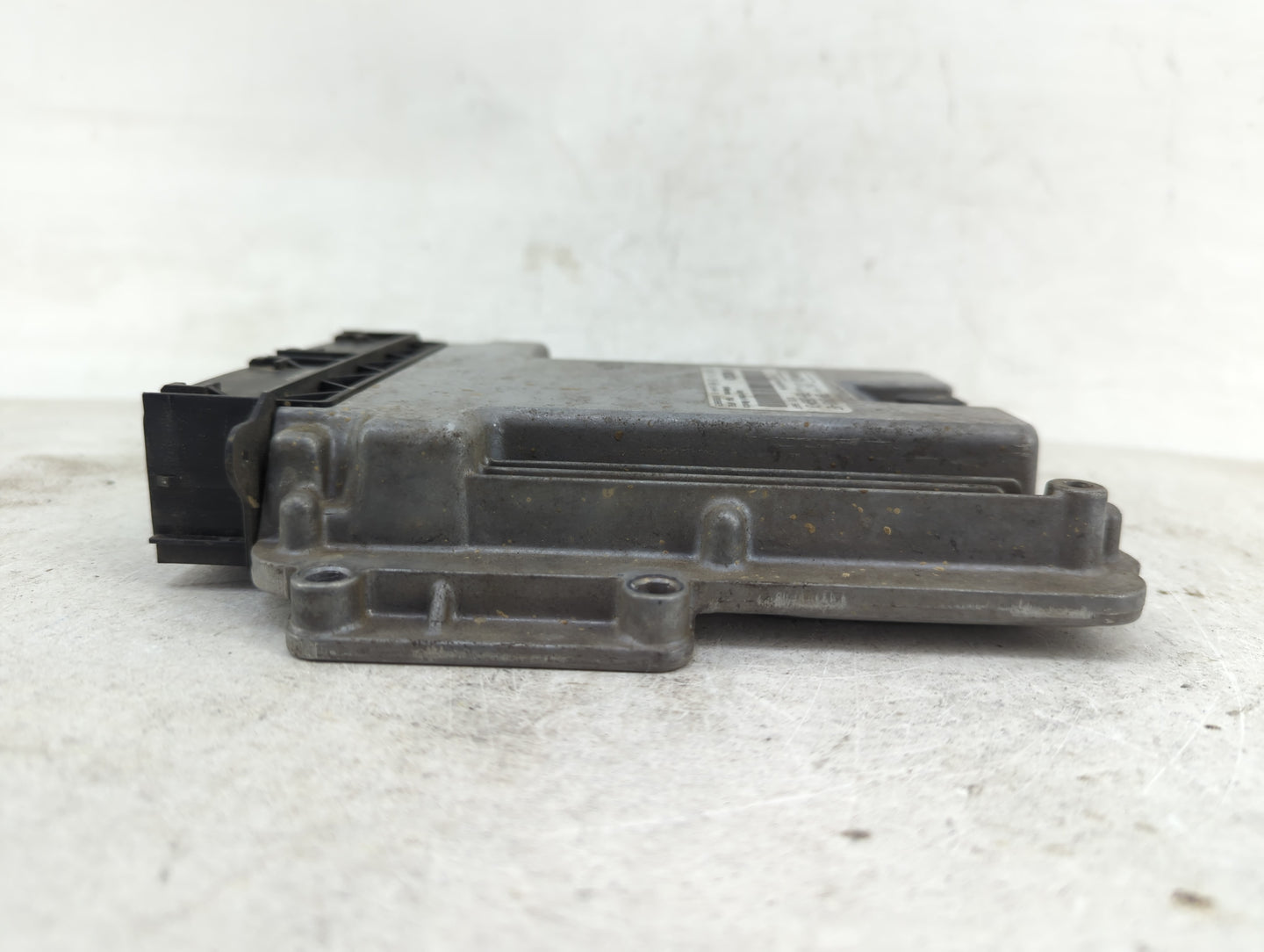 2015-2018 Ford Edge PCM Engine Control Computer ECU ECM PCU OEM P/N:F2GA-12A650-AEF 0 261 S14 985 Fits OEM Used Auto Parts -
