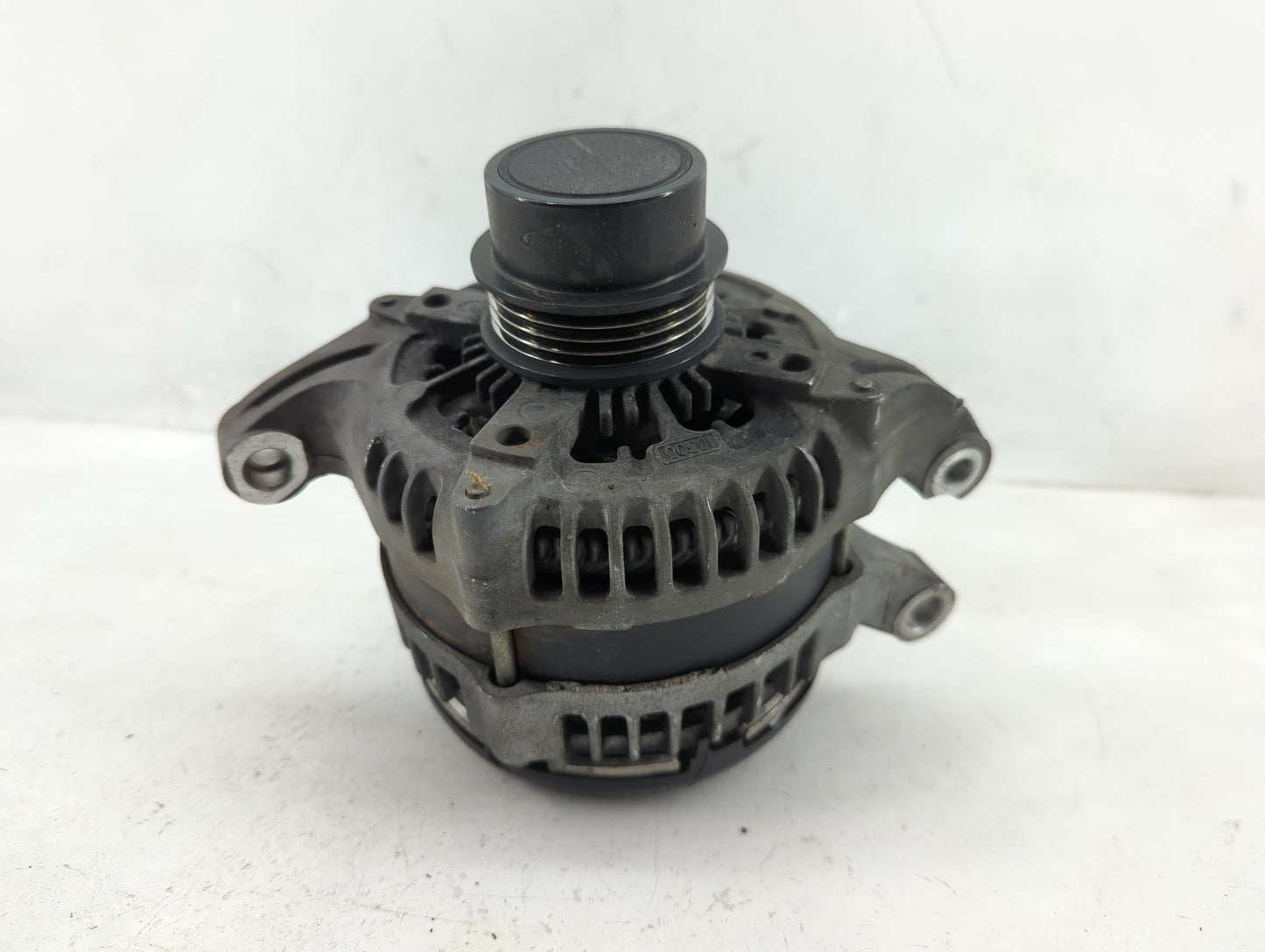 2015-2018 Ford Edge Alternator Replacement Generator Charging Assembly Engine OEM P/N:DG1T-10300-GA Fits OEM Used Auto Parts