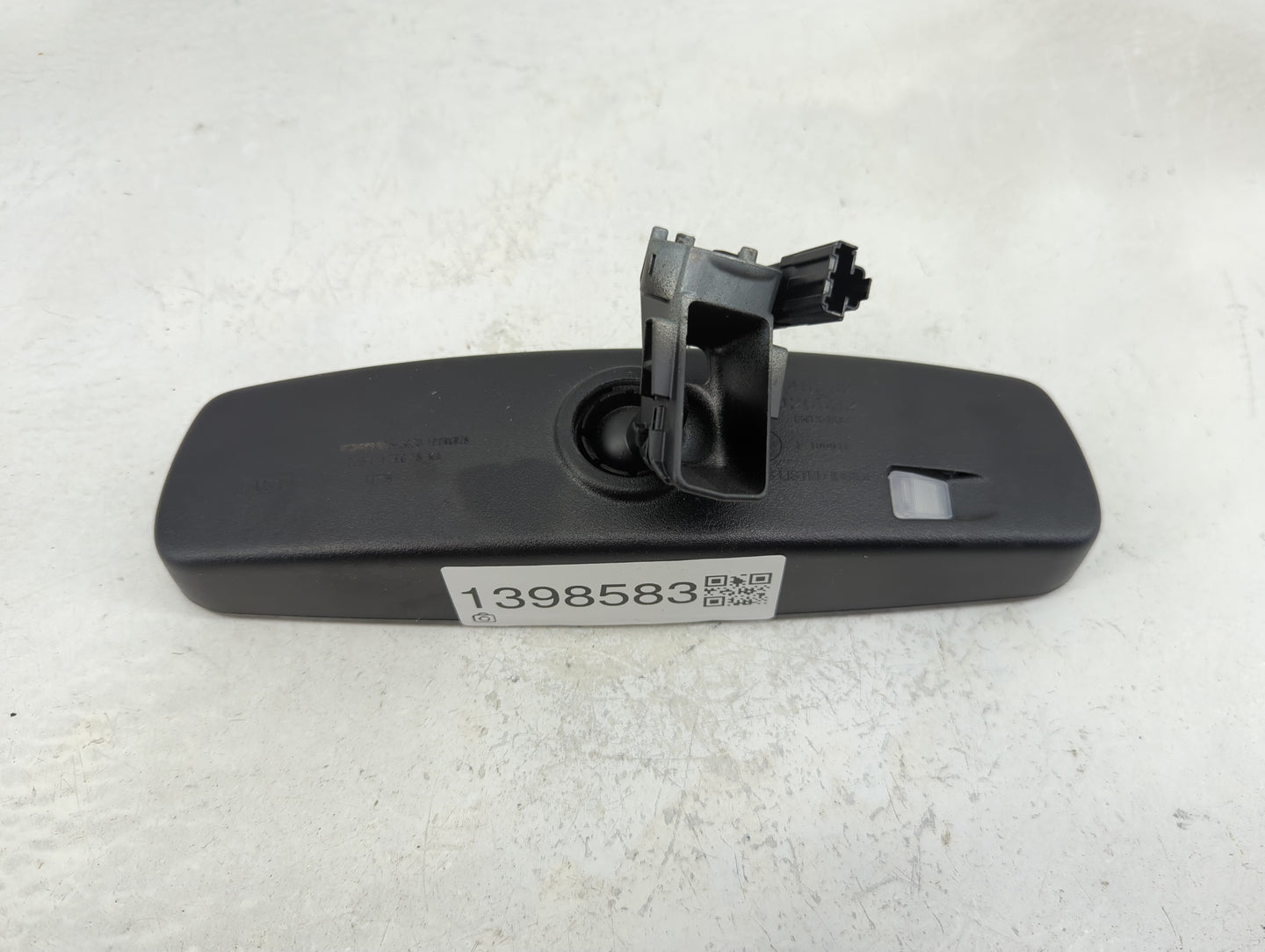 2011-2018 Ford Edge Interior Rear View Mirror Replacement OEM P/N:E11046532 Fits OEM Used Auto Parts - Oemusedautoparts1.com