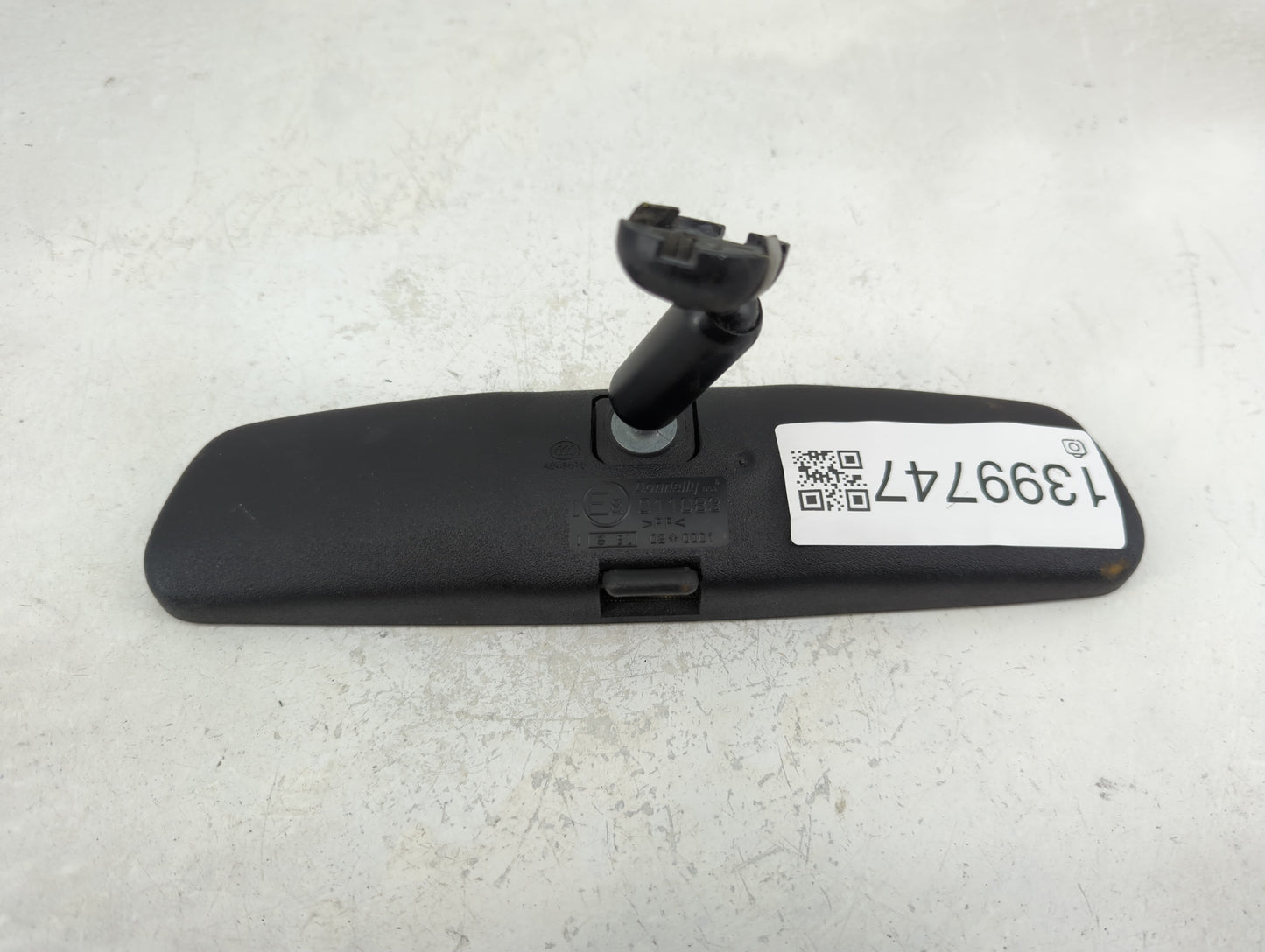 2007-2020 Ford Edge Interior Rear View Mirror Replacement OEM P/N:A048070 Fits OEM Used Auto Parts - Oemusedautoparts1.com