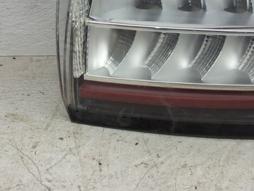 2015-2018 Ford Edge Tail Light Assembly Passenger Right OEM P/N:FT4B-13404-D FT4B-13404-C Fits Fits 2015 2016 2017 2018 OEM Used Auto Parts