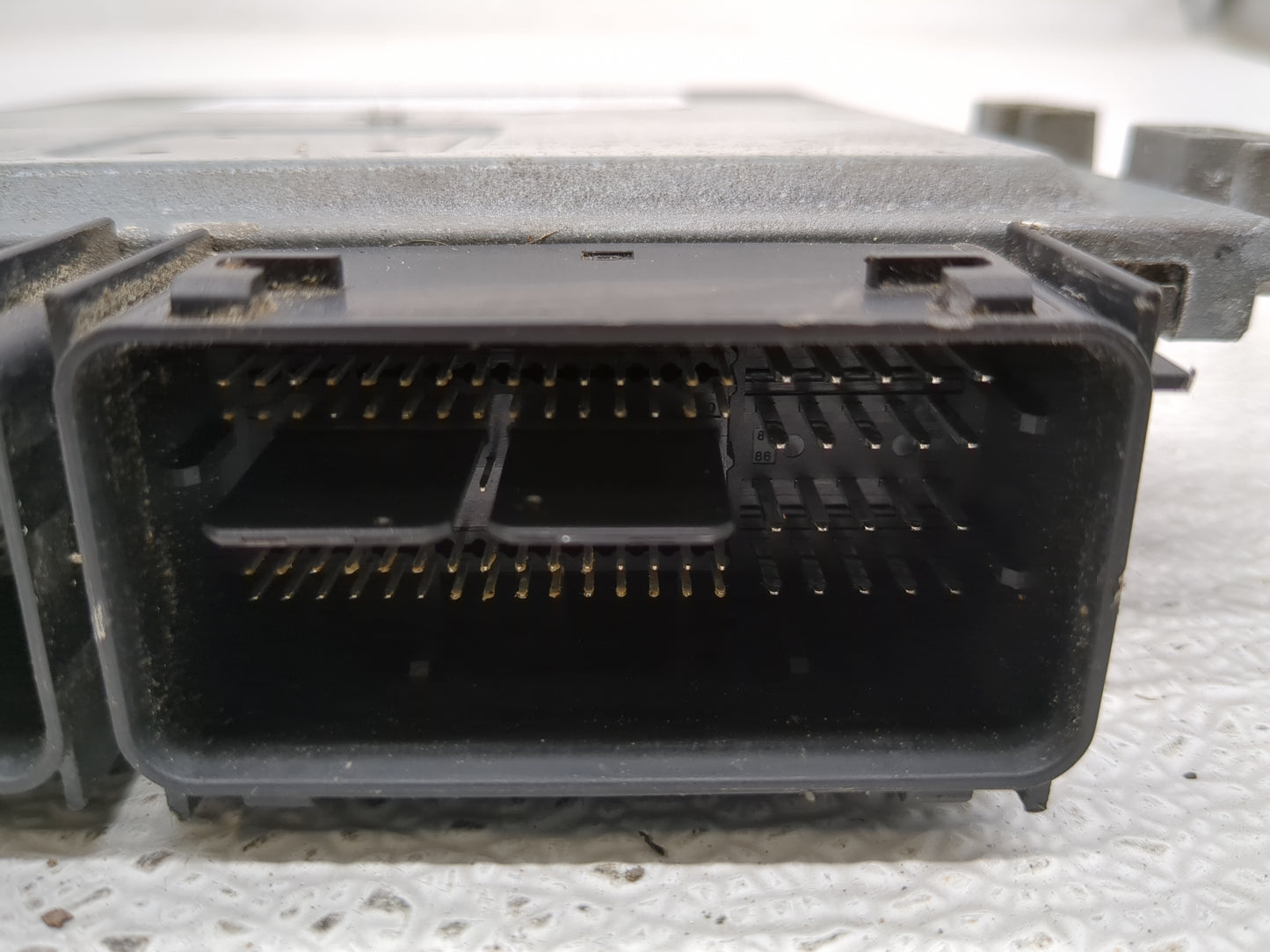 2015-2018 Ford Edge PCM Engine Control Computer ECU ECM PCU OEM P/N:FL3A-12B684-BEA Fits Fits 2015 2016 2017 2018 2019 OEM U