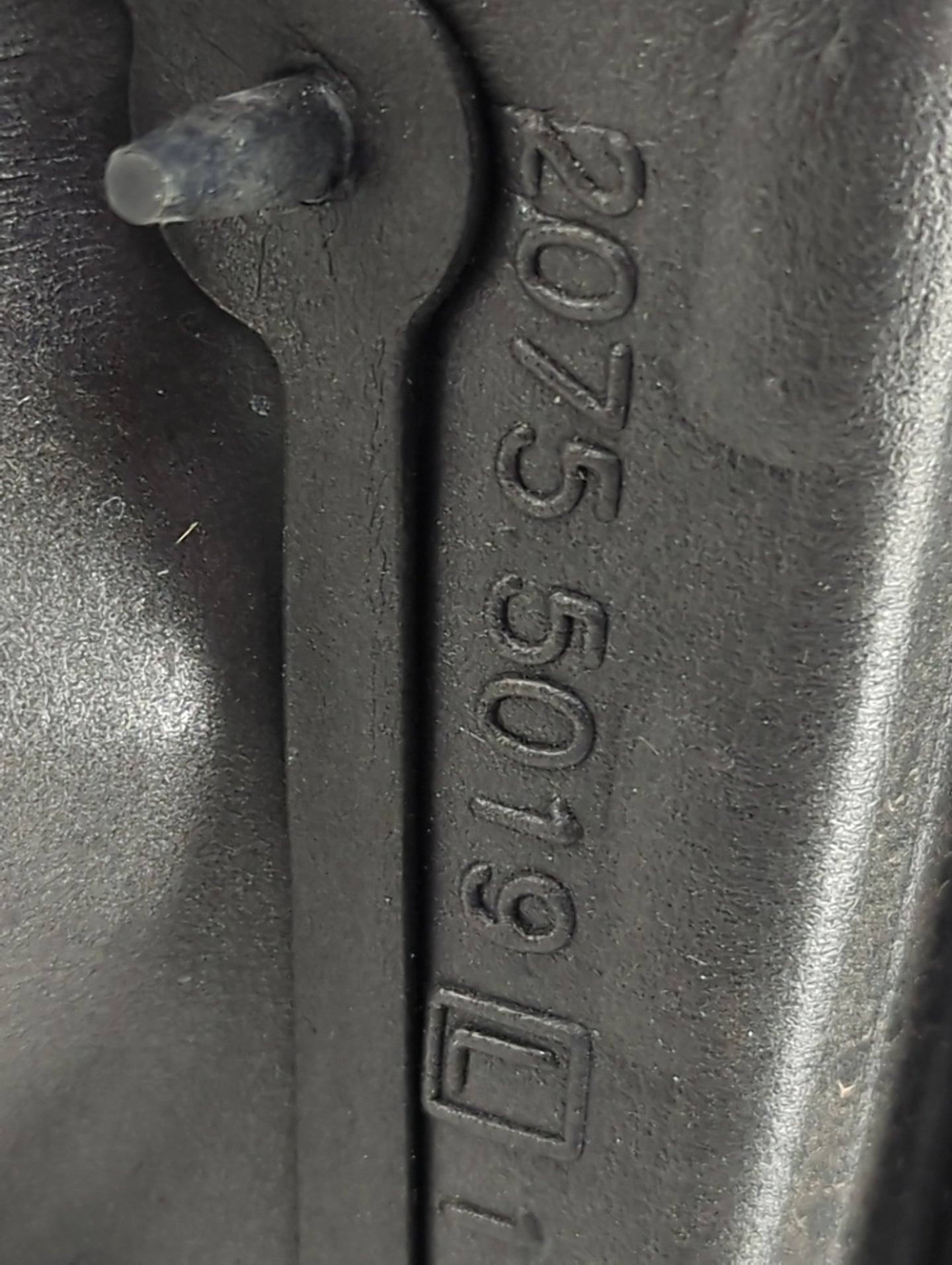2015-2018 Ford Edge Driver Side View Mirror - Left Door Mirror OEM Used - Oemusedautoparts1.com