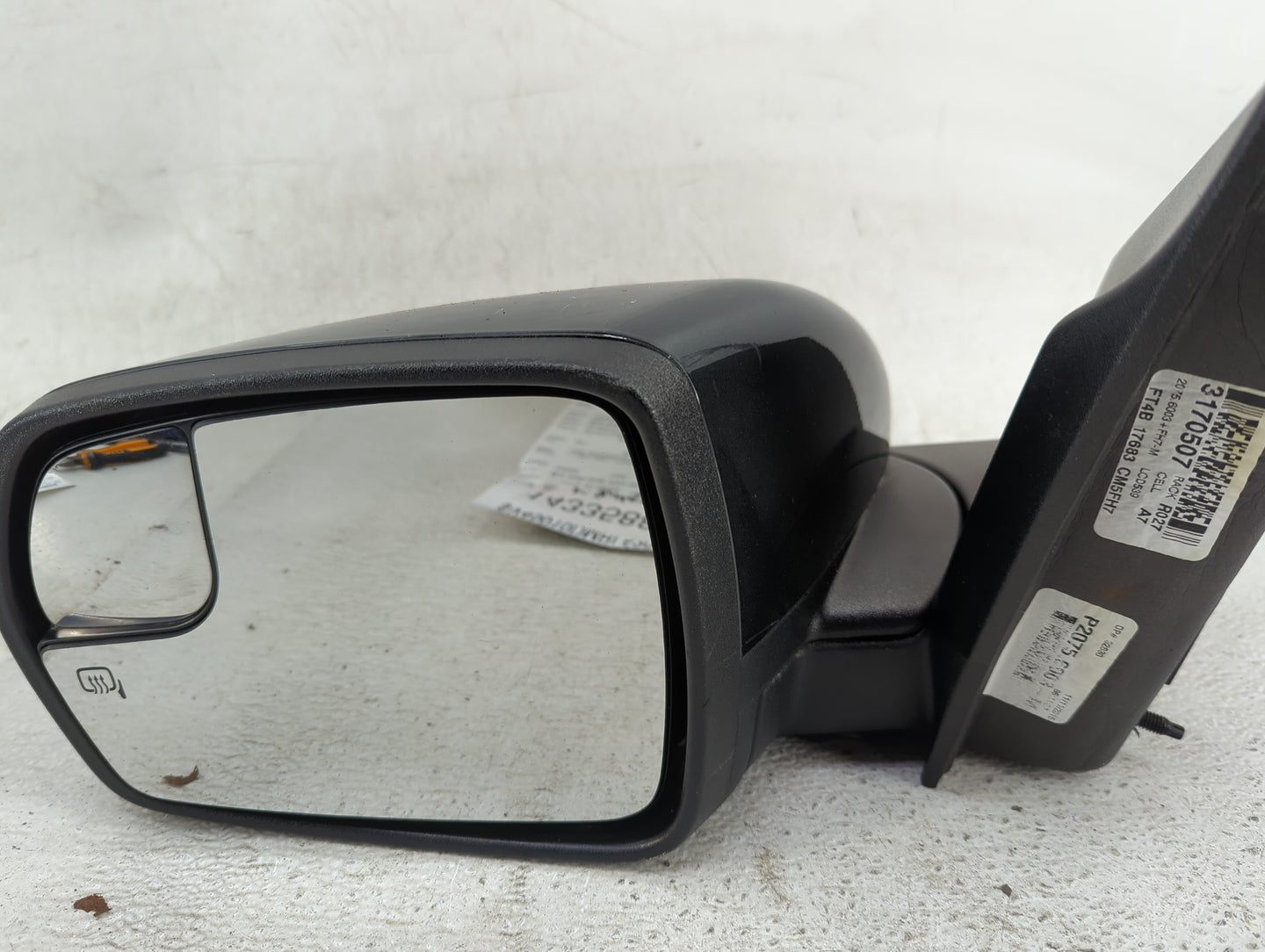 2015-2018 Ford Edge Driver Side View Mirror - Left Door Mirror OEM Used - Oemusedautoparts1.com
