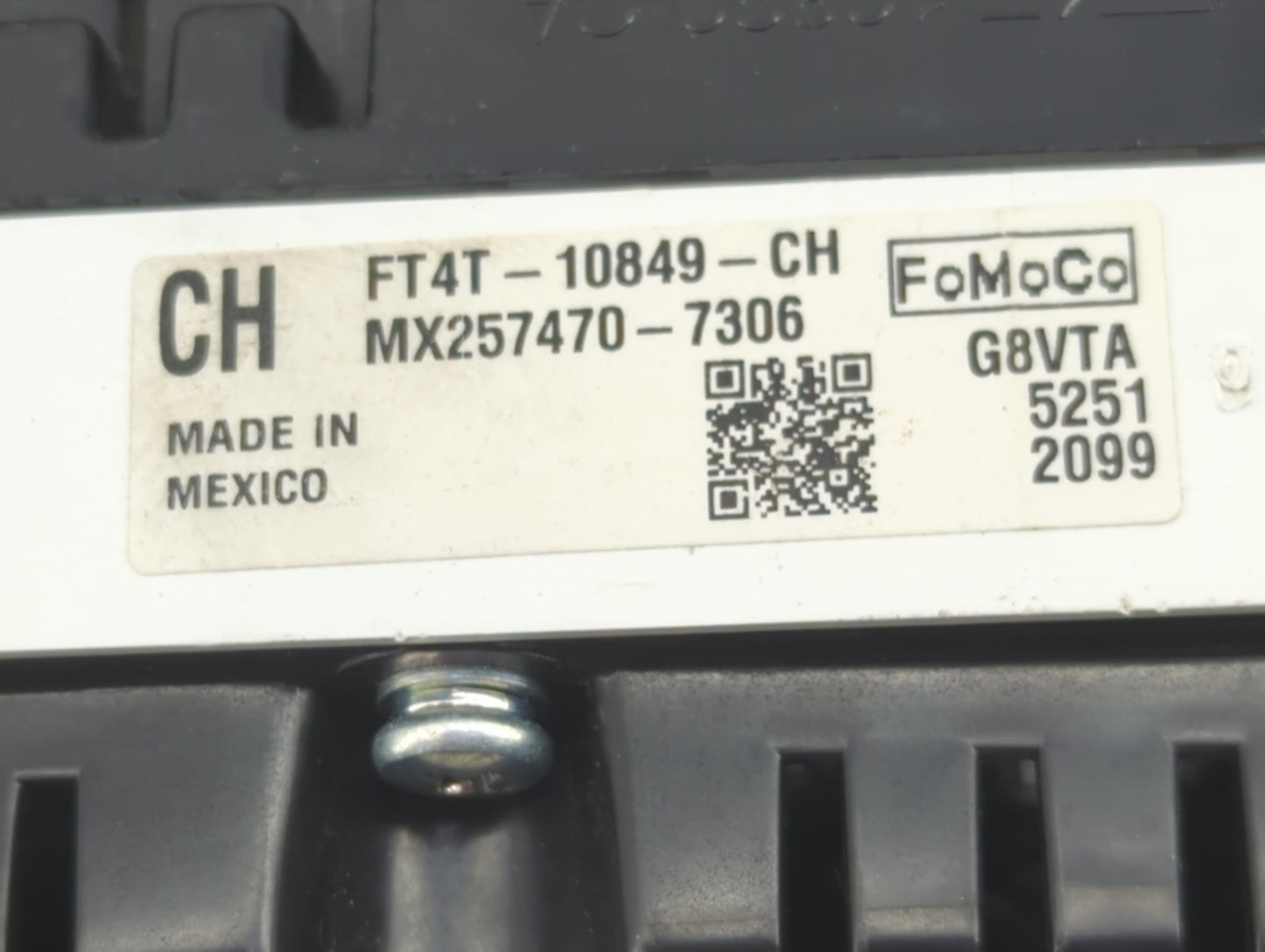 2015 Ford Edge Instrument Cluster Speedometer Gauges P/N:FT4T-10849-CH Fits OEM Used Auto Parts - Oemusedautoparts1.com