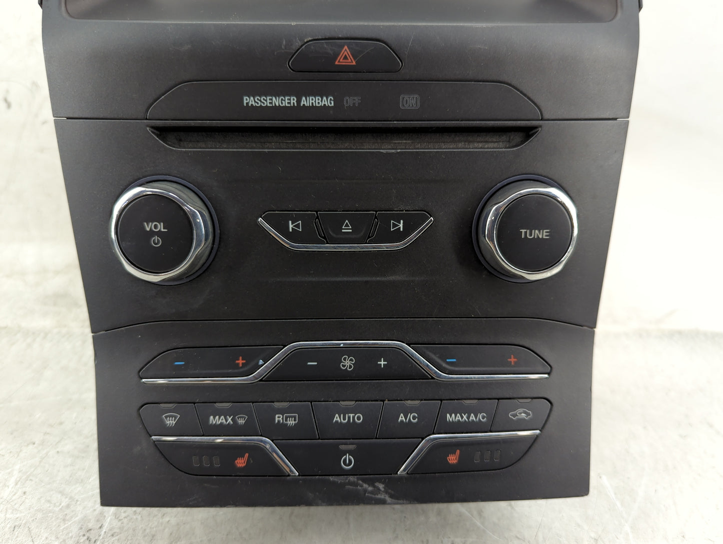 2015-2018 Ford Edge Radio Control Panel 1456329 - Oemusedautoparts1.com
