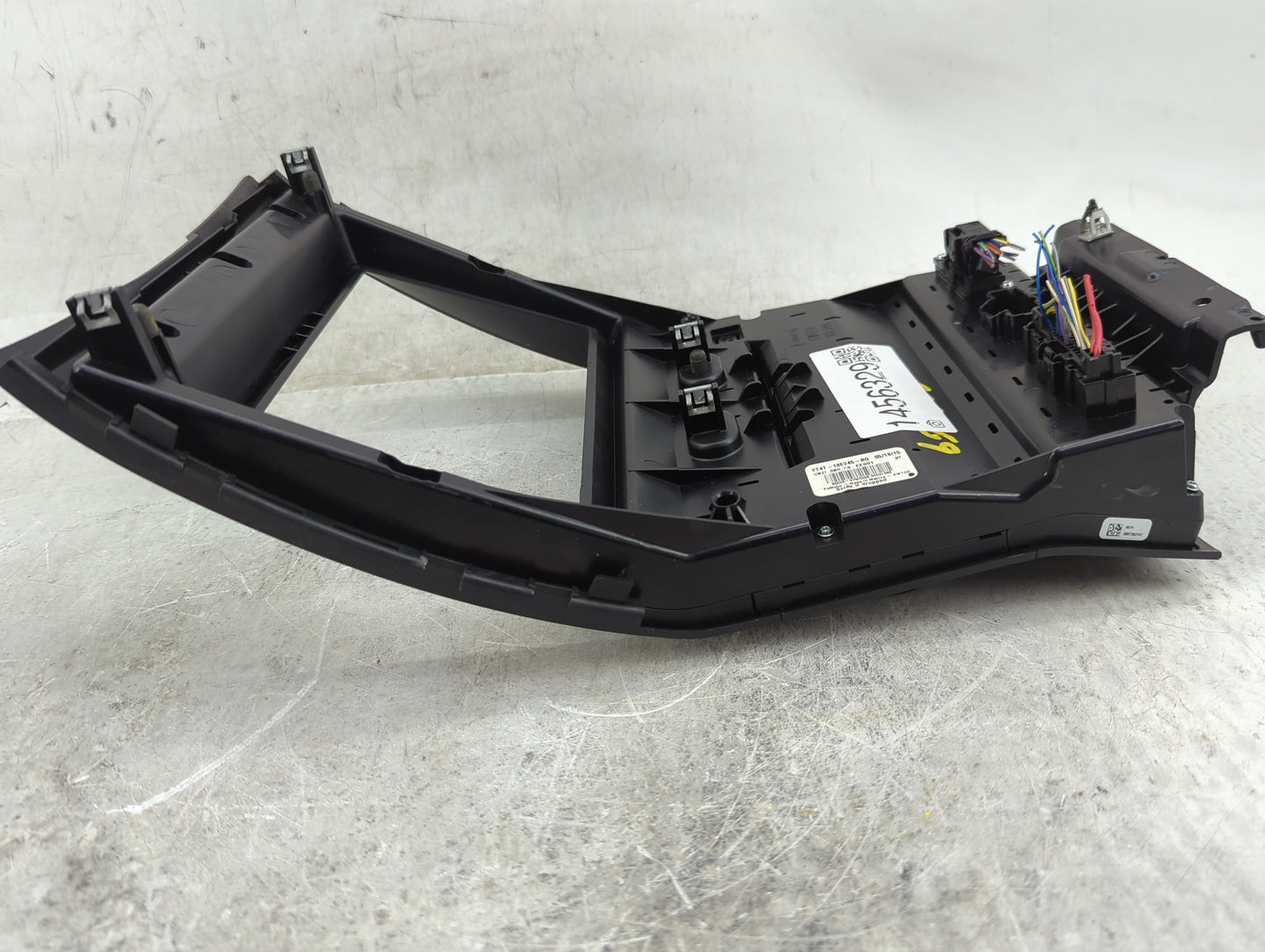 2015-2018 Ford Edge Radio Control Panel 1456329 - Oemusedautoparts1.com