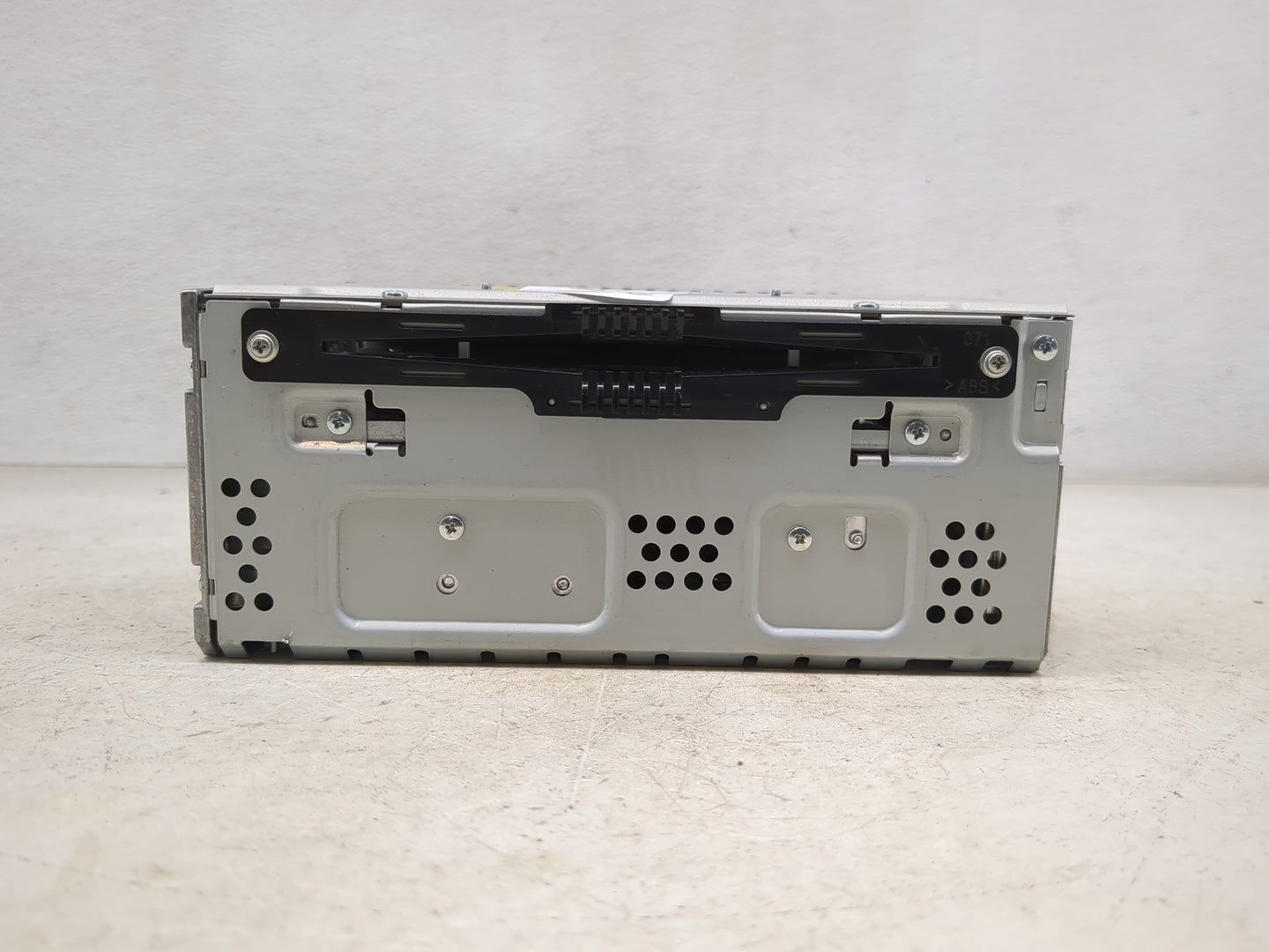 2015-2018 Ford Edge Radio AM FM Cd Player Receiver Replacement P/N:FT4T-19C107-HA Fits Fits 2015 2016 2017 2018 OEM Used Aut