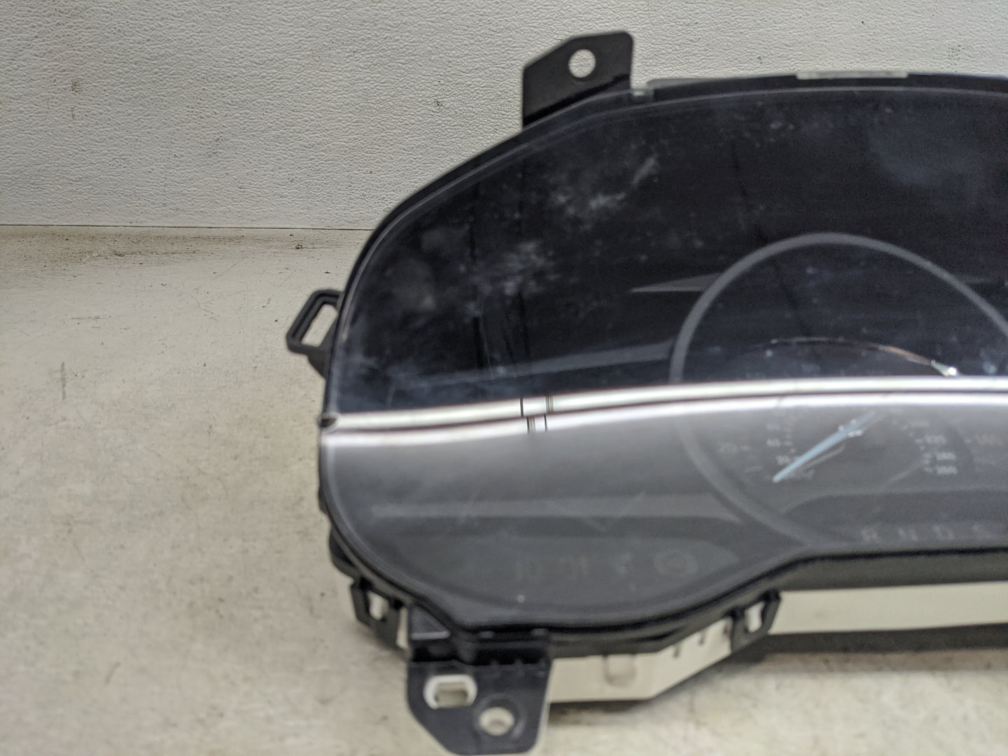 2015 Ford Edge Instrument Cluster Speedometer Gauges P/N:FT4T-10849-CH FT4T-10890-CA, MX2574470-7306 Miles:156K Fits OEM Use