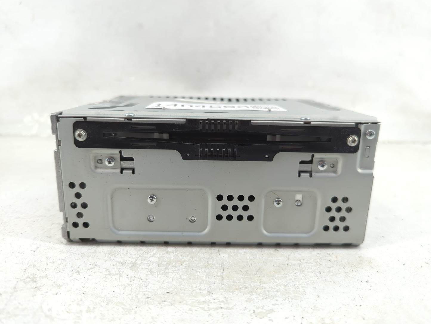 2015 Ford Edge Radio AM FM Cd Player Receiver Replacement P/N:CQ-FJ64E2UMA Fits OEM Used Auto Parts - Oemusedautoparts1.com