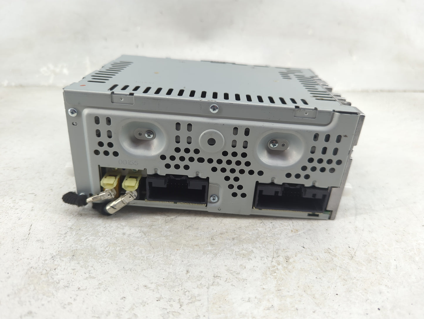 2015-2018 Ford Edge Radio AM FM Cd Player Receiver Replacement P/N:CQ-FJ64E1UMB Fits Fits 2015 2016 2017 2018 OEM Used Auto 