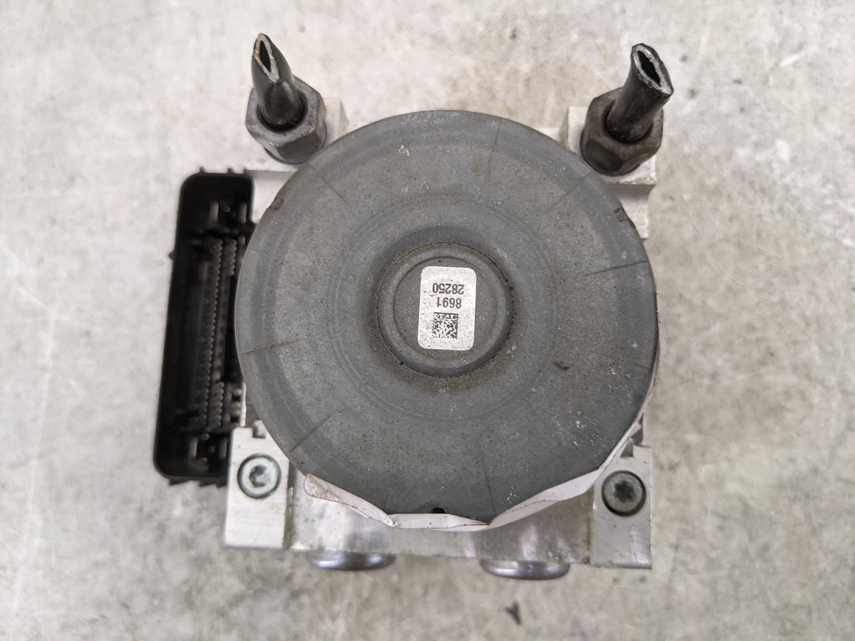 2015-2018 Ford Edge Anti-Lock Brake ABS Pump Module Actuator OEM P/N:F2GC-2C405-AG 25.0220-0493.4 Fits Fits 2015 2016 2017 2