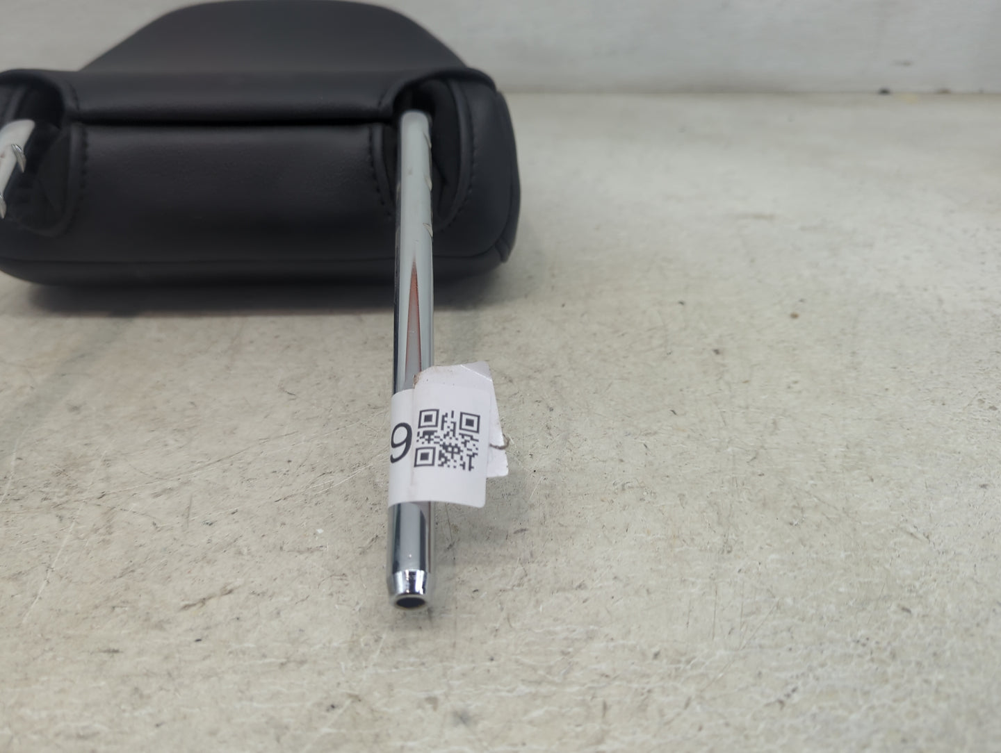 2015 Ford Edge Headrest Head Rest Front Driver Seat Black - Oemusedautoparts1.com