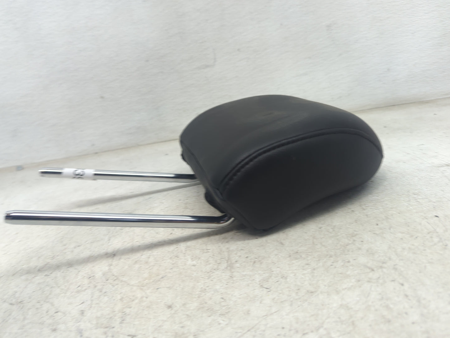 2015 Ford Edge Headrest Head Rest Front Driver Seat Black - Oemusedautoparts1.com