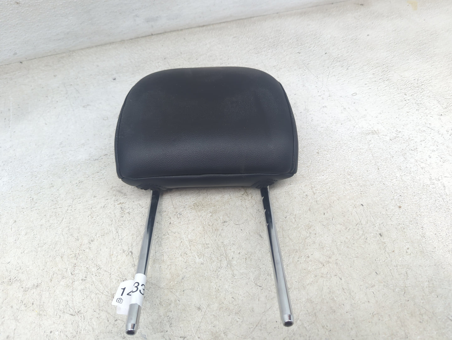2015 Ford Edge Headrest Head Rest Front Driver Seat Black - Oemusedautoparts1.com