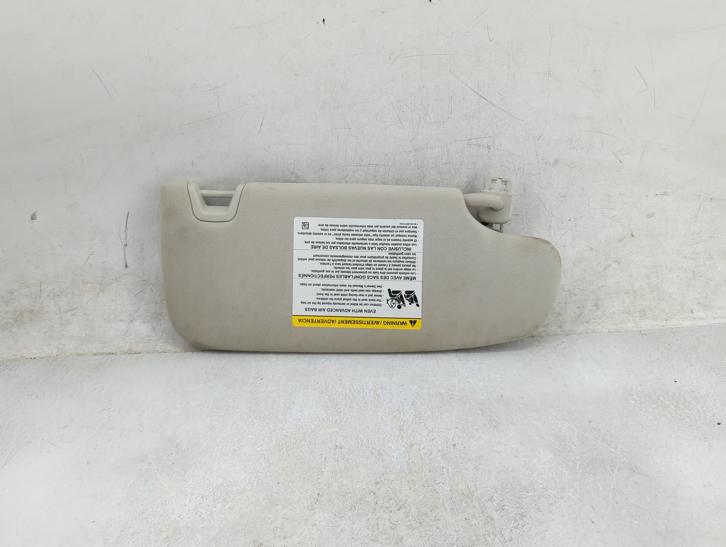 2015-2020 Ford Edge Sun Visor Shade Replacement Driver Left Mirror Fits Fits 2015 2016 2017 2018 2019 2020 OEM Used Auto Par