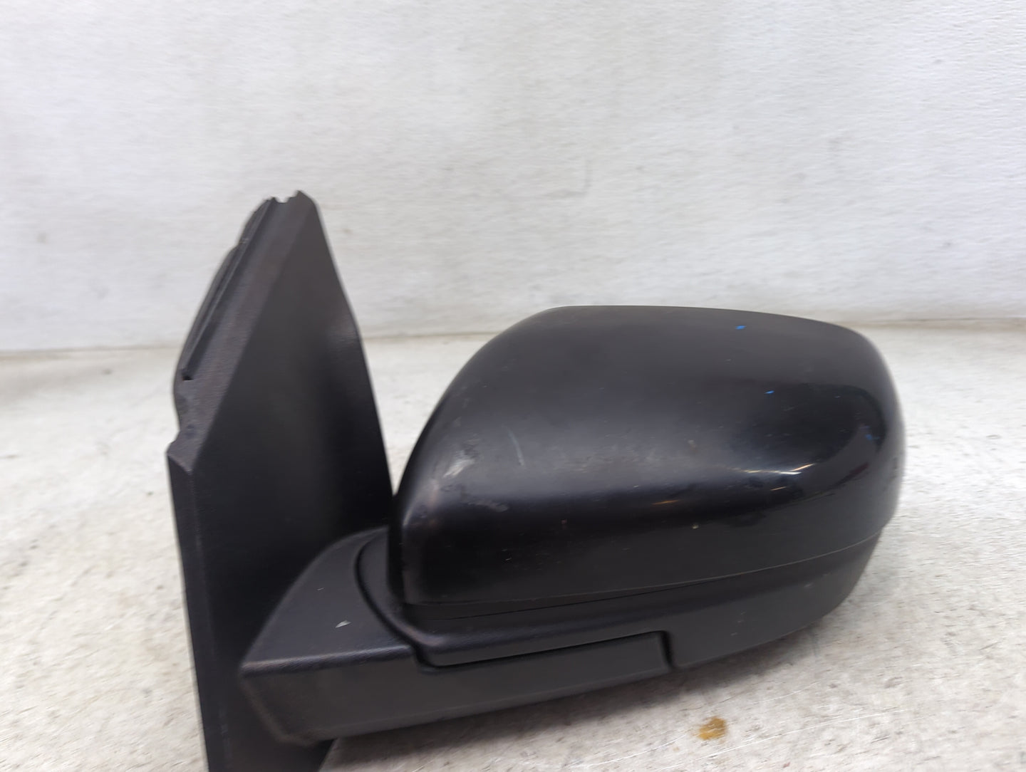 2015 Ford Edge Driver Side View Mirror - Left Door Mirror OEM Used - Oemusedautoparts1.com