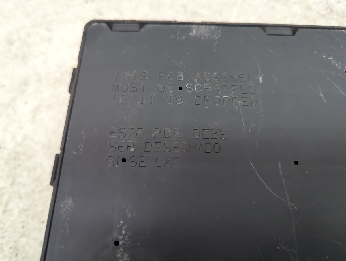 2015-2018 Ford Edge Fusebox Fuse Box Panel Relay Module P/N:8T2T-14B192-AB Fits Fits 2015 2016 2017 2018 OEM Used Auto Parts