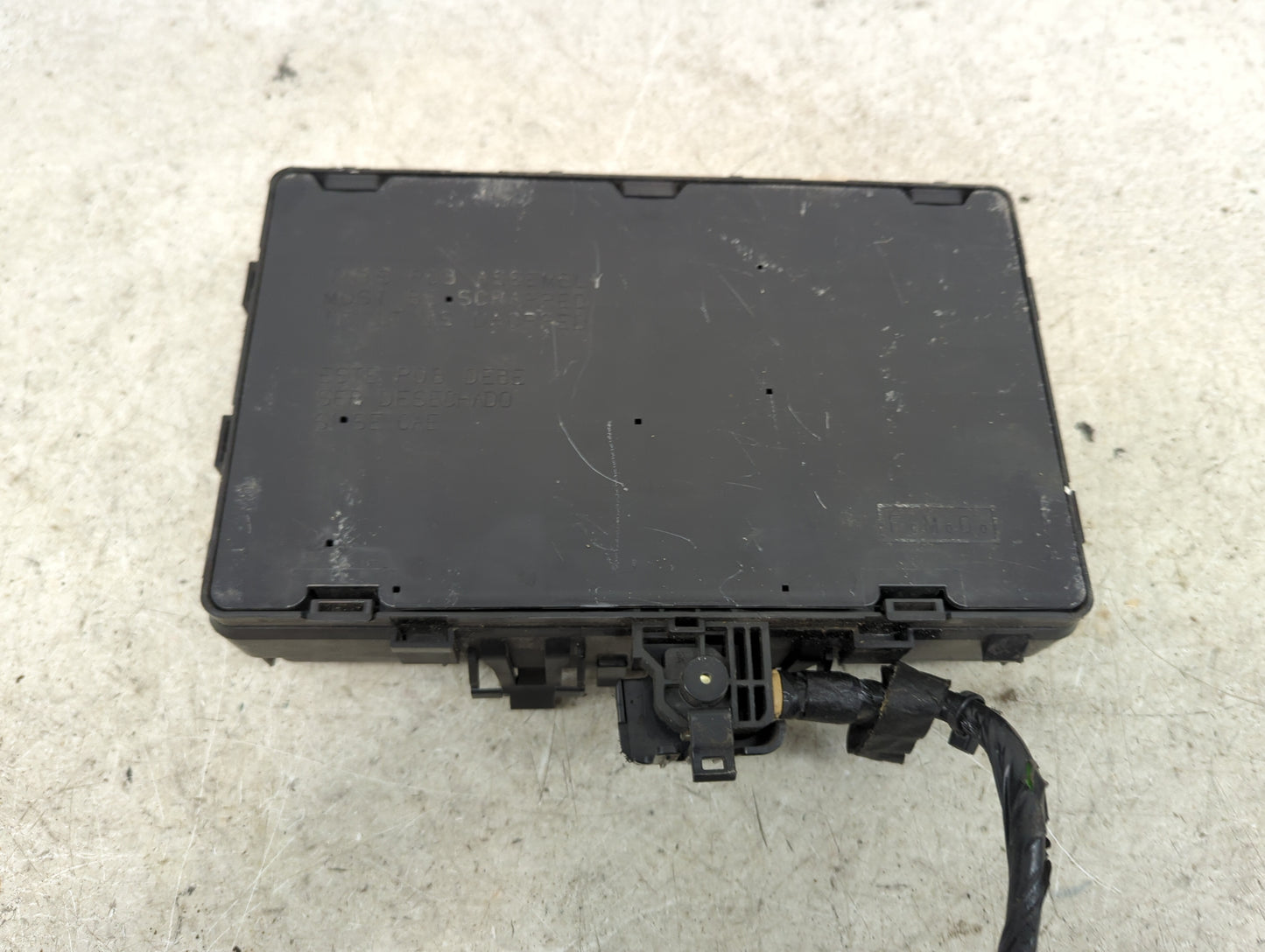2015-2018 Ford Edge Fusebox Fuse Box Panel Relay Module P/N:8T2T-14B192-AB Fits Fits 2015 2016 2017 2018 OEM Used Auto Parts