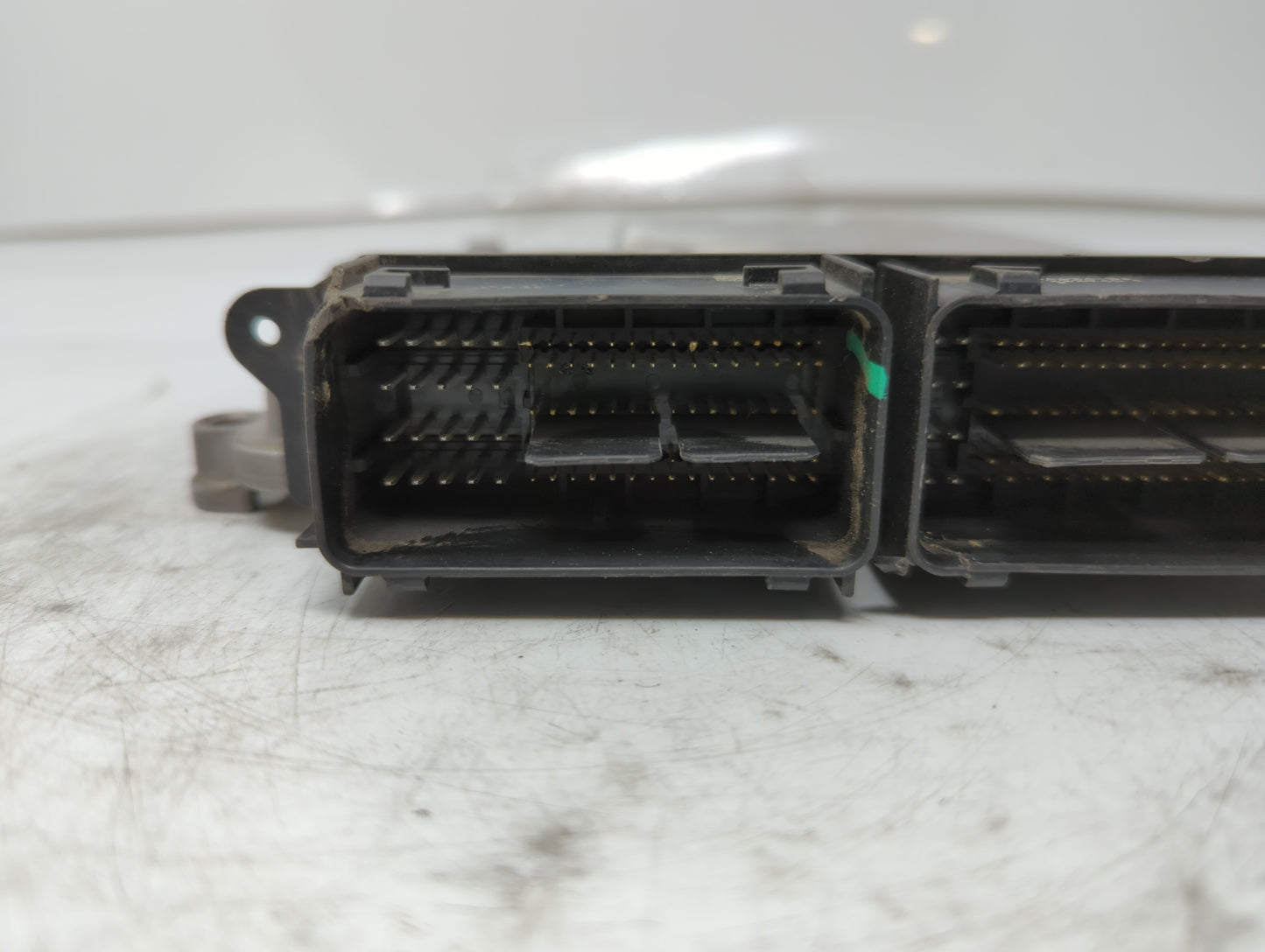 2015-2018 Ford Edge PCM Engine Control Computer ECU ECM PCU OEM P/N:F2GA-12A650-BPC F2GA-12A650-AEF Fits OEM Used Auto Parts