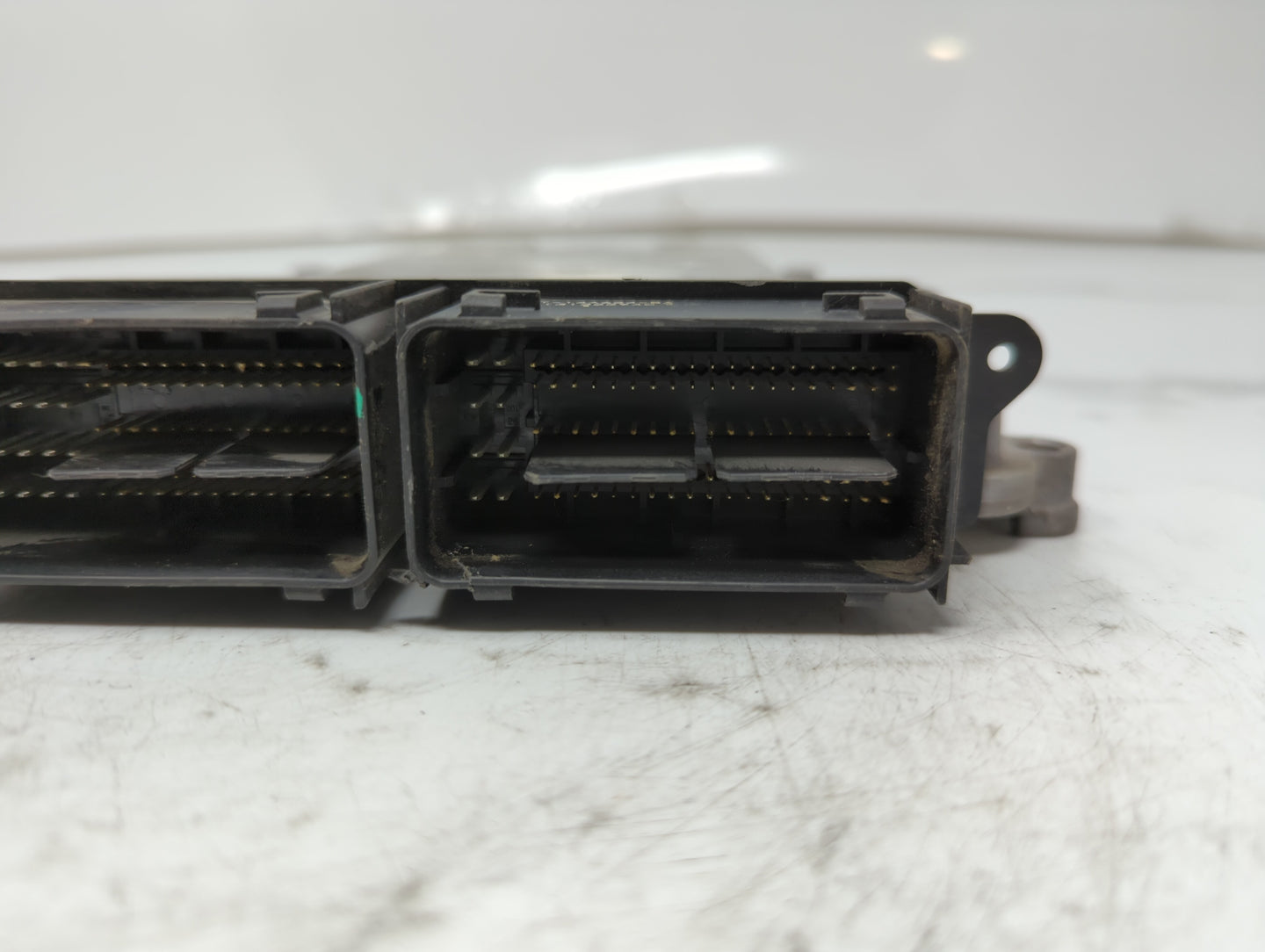 2015-2018 Ford Edge PCM Engine Control Computer ECU ECM PCU OEM P/N:F2GA-12A650-BPC F2GA-12A650-AEF Fits OEM Used Auto Parts