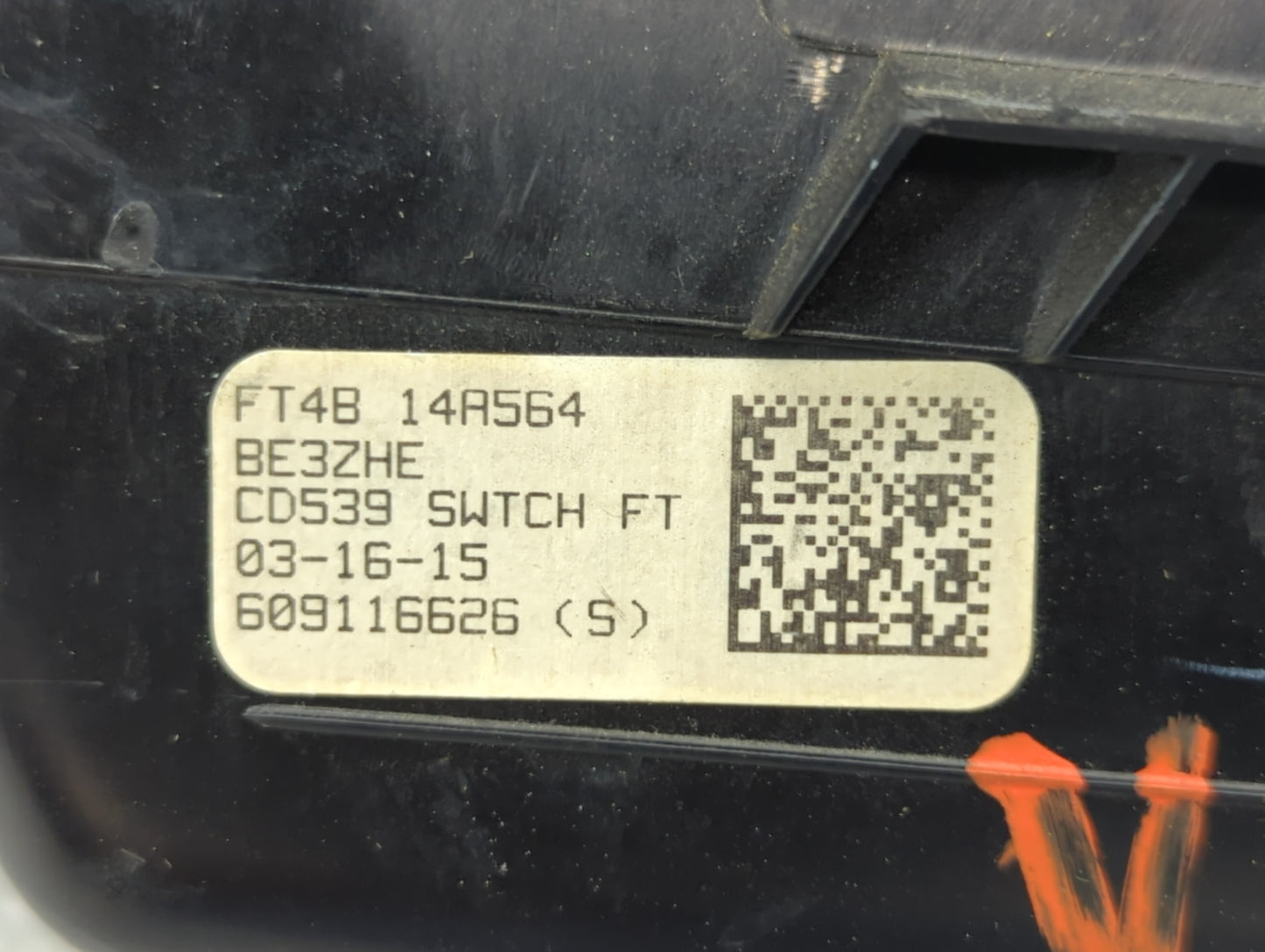 2015-2016 Ford Edge Master Power Window Switch Replacement Driver Side Left P/N:FL3T-14B133-BEW FL3T-14B133-BFW Fits OEM Use