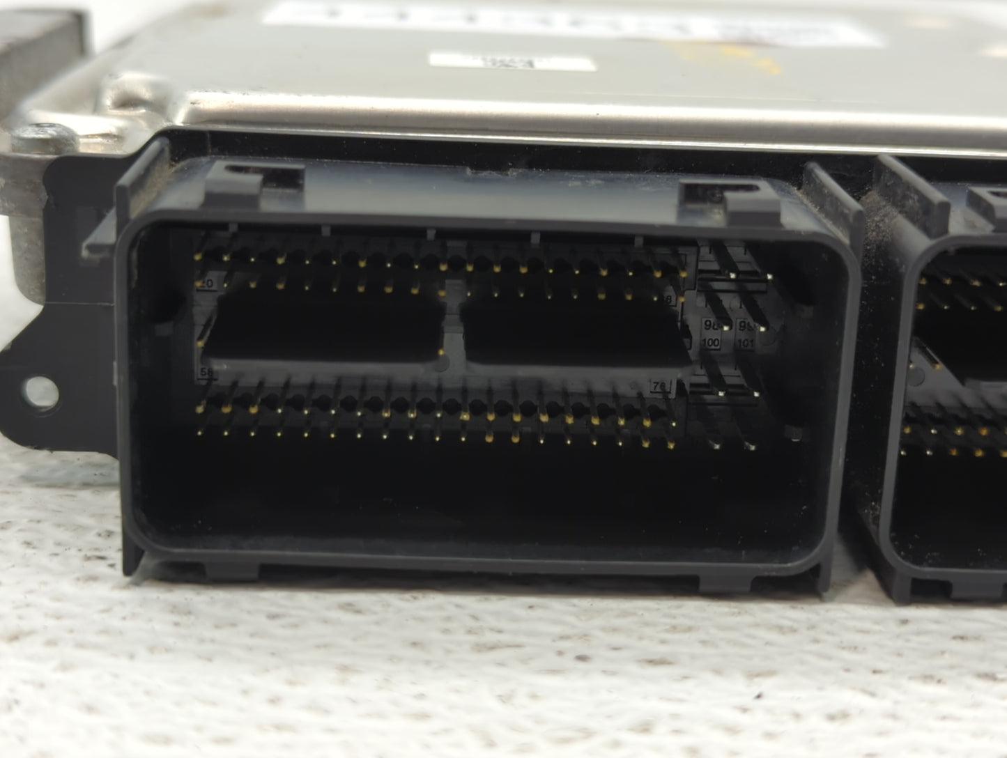 2015-2018 Ford Edge PCM Engine Control Computer ECU ECM PCU OEM P/N:F2GA-12A650-AAE F2GA-12A650-BRB Fits OEM Used Auto Parts