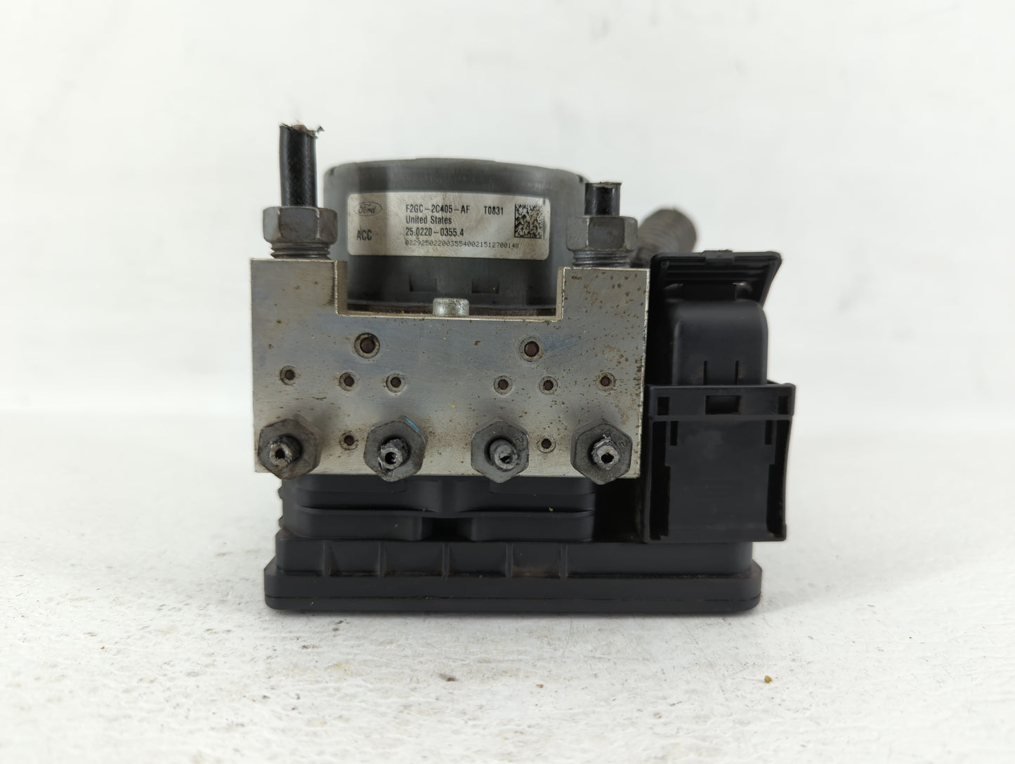 2015-2018 Ford Edge ABS Pump Control Module Replacement P/N:F2GC-2C405-AF F2GC-2C405-AG Fits Fits 2015 2016 2017 2018 OEM Us