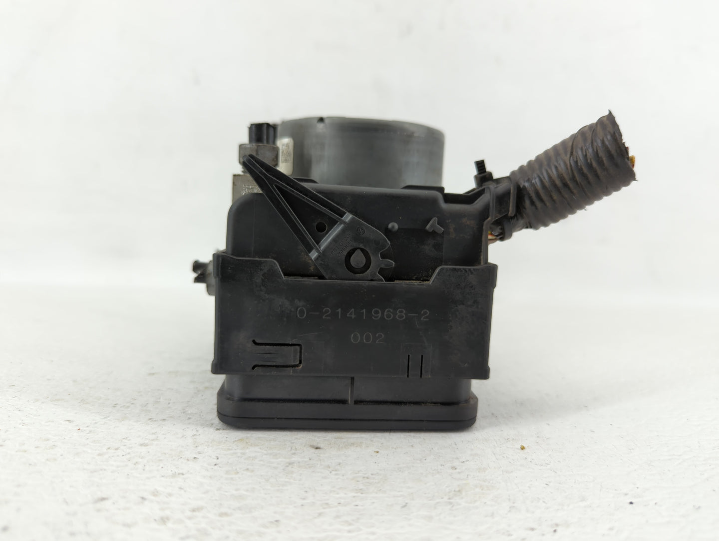 2015-2018 Ford Edge ABS Pump Control Module Replacement P/N:F2GC-2C405-AF F2GC-2C405-AG Fits Fits 2015 2016 2017 2018 OEM Us