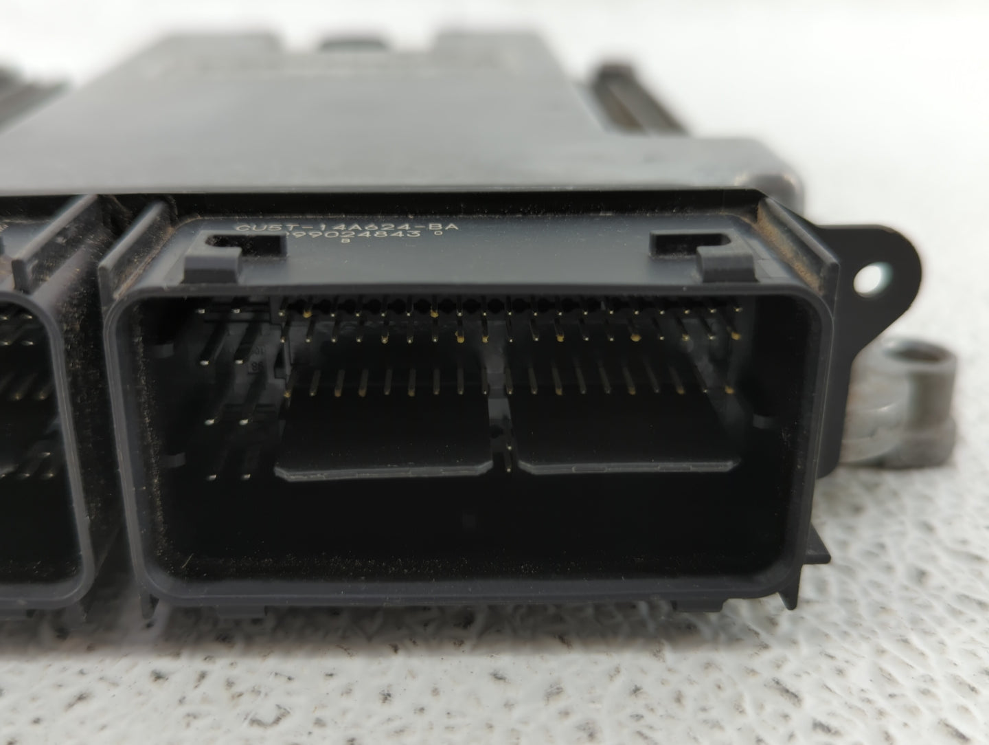2015-2018 Ford Edge PCM Engine Control Computer ECU ECM PCU OEM P/N:F2GA-12A650-ATB FB5A-12B684-CA Fits OEM Used Auto Parts 
