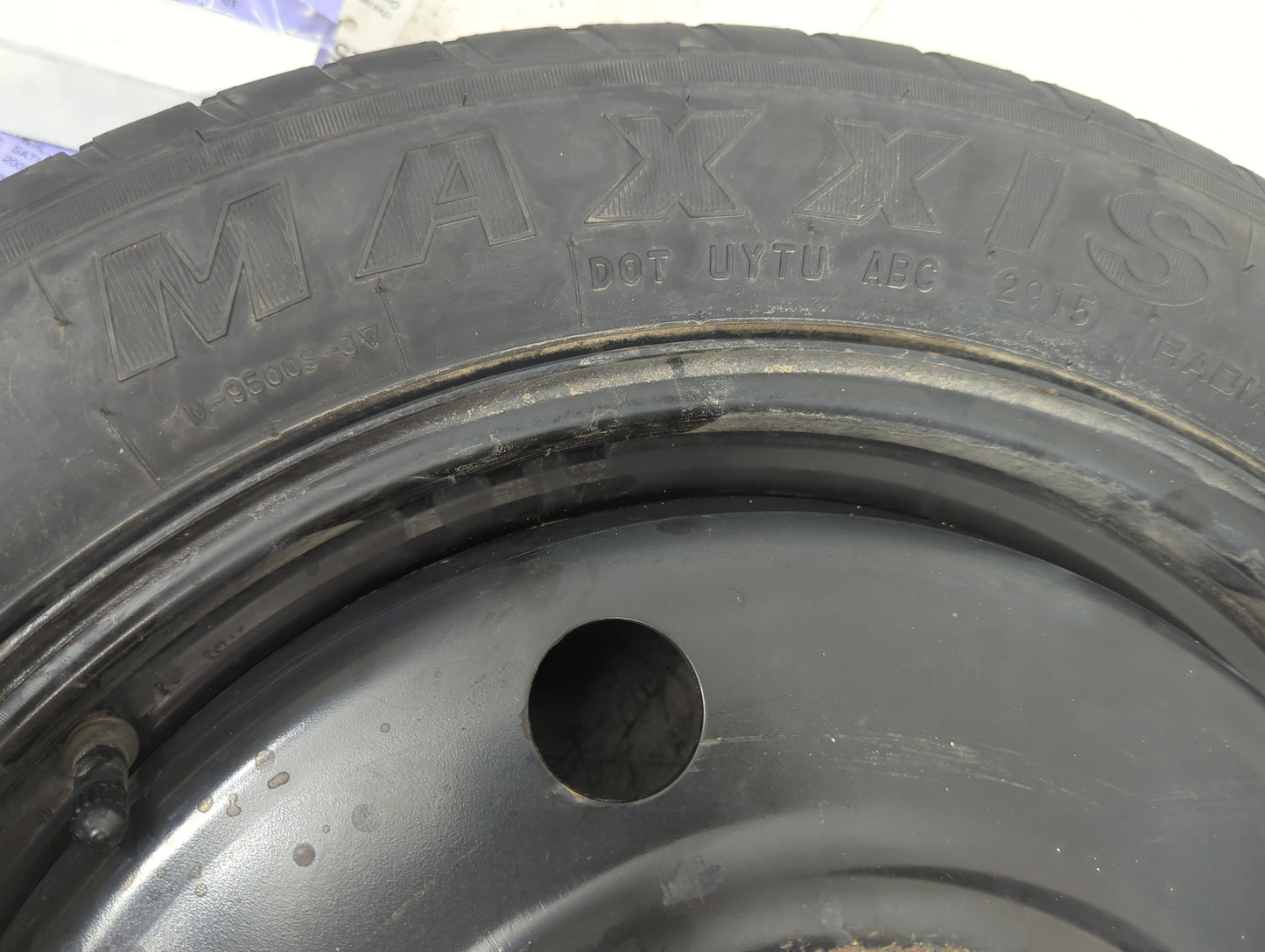 2015-2018 Ford Edge Spare Donut Tire Wheel Rim Oem 5037220 - Oemusedautoparts1.com