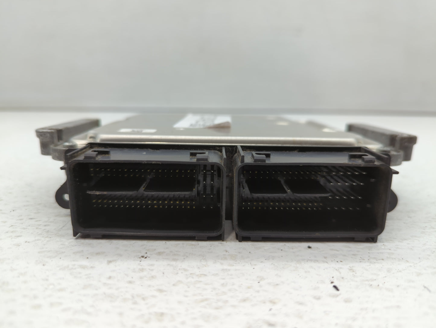 2015-2018 Ford Edge PCM Engine Control Computer ECU ECM PCU OEM P/N:FB5A-12B684-CA F2GA-12A650-AAF Fits OEM Used Auto Parts 
