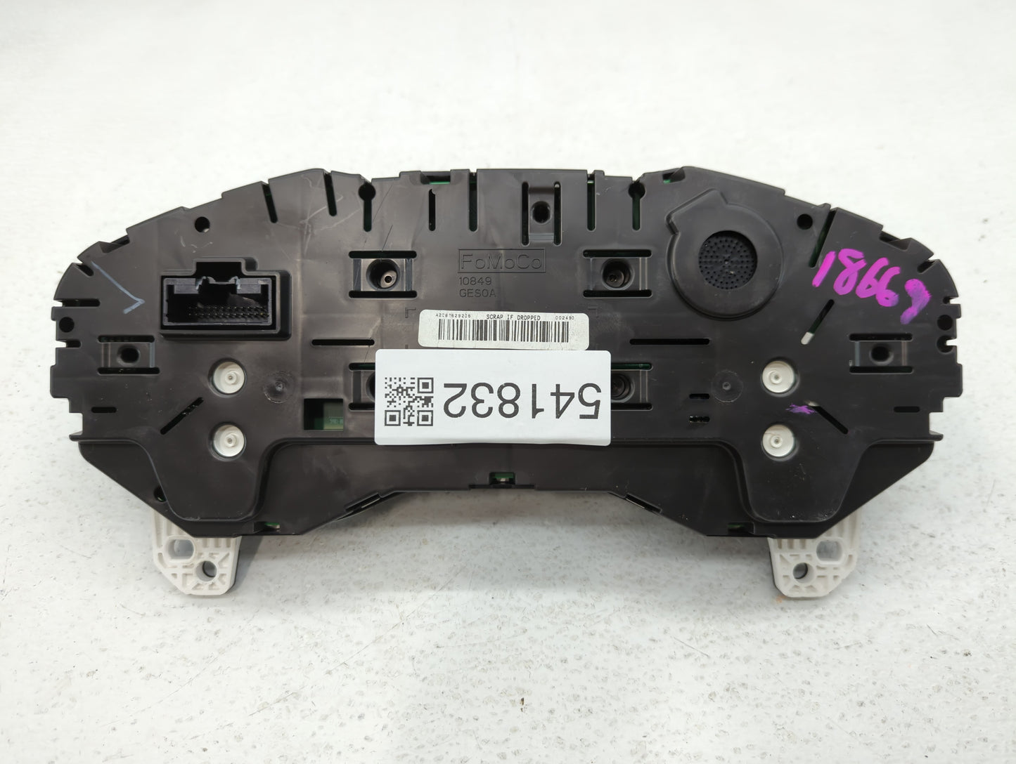2015 Ford Edge Instrument Cluster Speedometer Gauges P/N:FT4T-10849-AG Fits OEM Used Auto Parts - Oemusedautoparts1.com