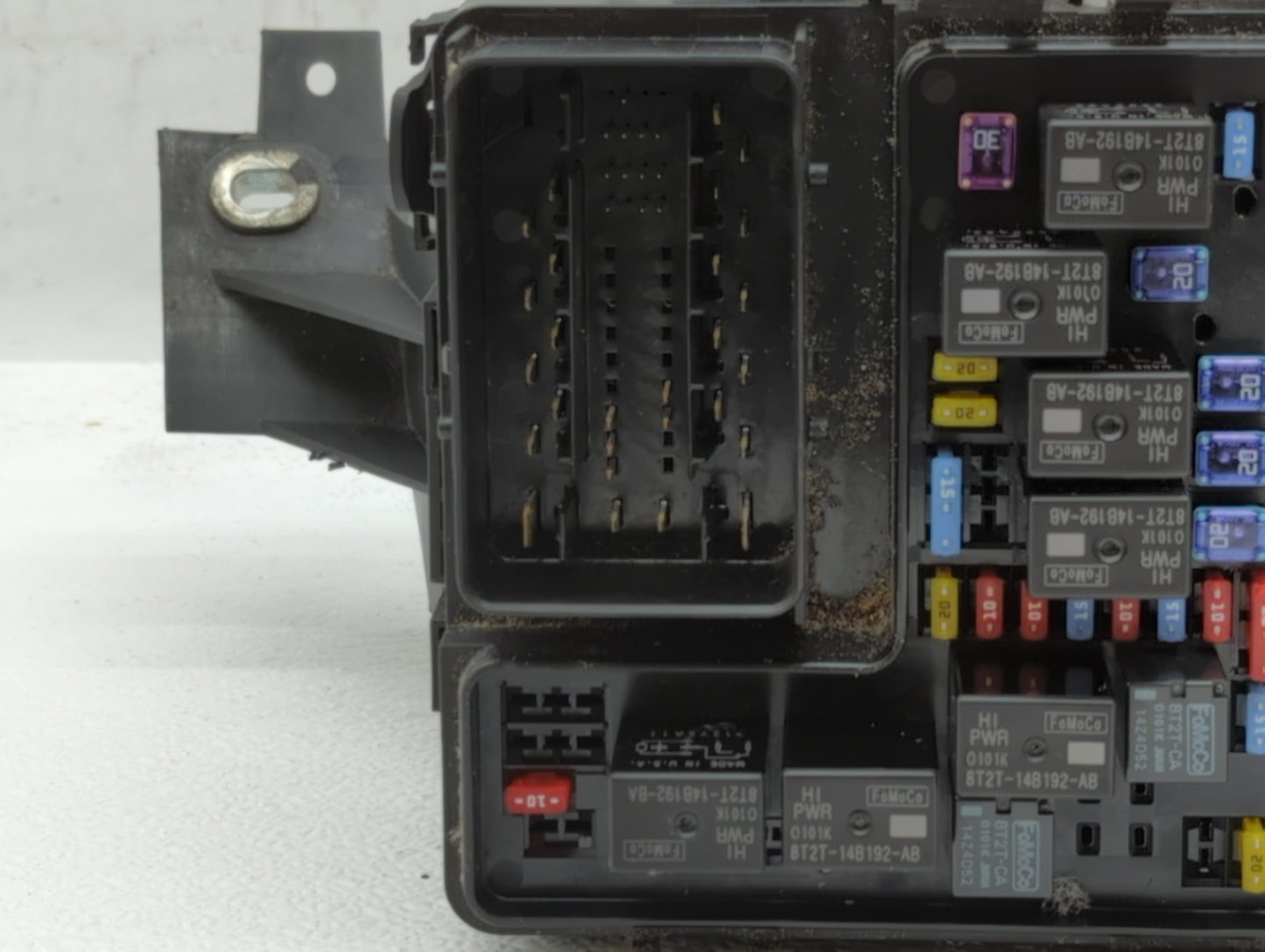 2015 Ford Edge Fusebox Fuse Box Panel Relay Module P/N:22760635-01 Fits OEM Used Auto Parts - Oemusedautoparts1.com